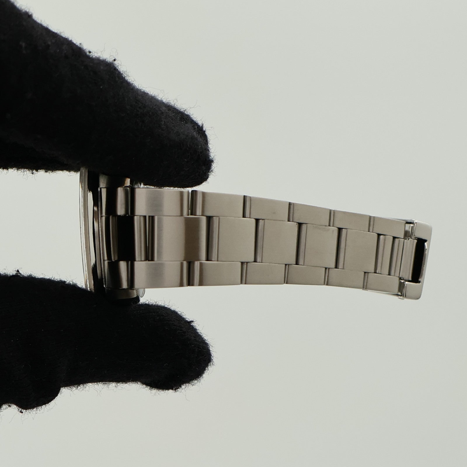 ROLEX Oyster Perpetual 67480