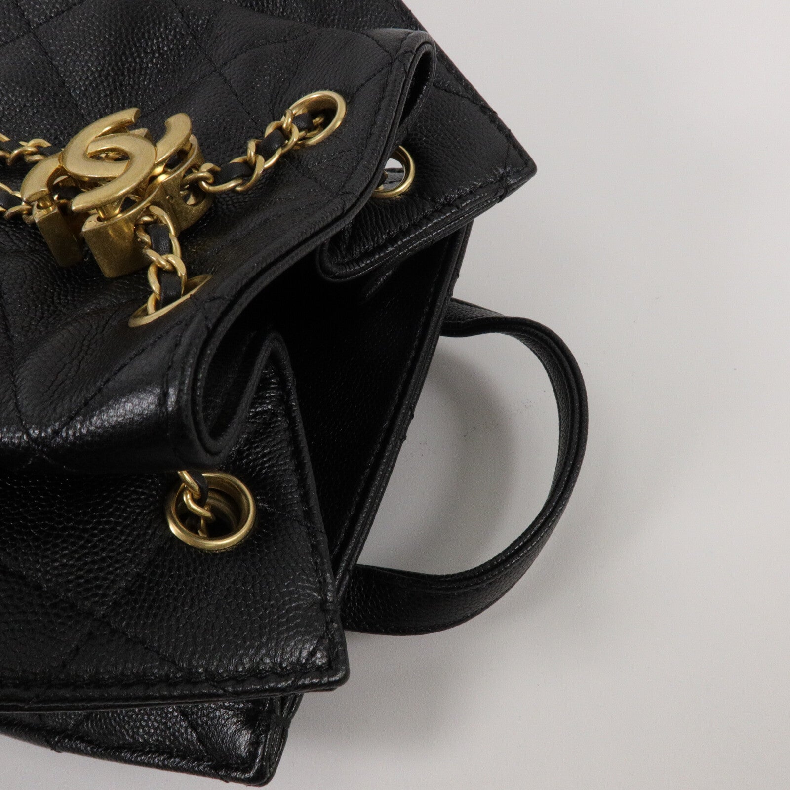 CHANEL 牛皮皮革Chanel 25 Backpack鏈帶背包