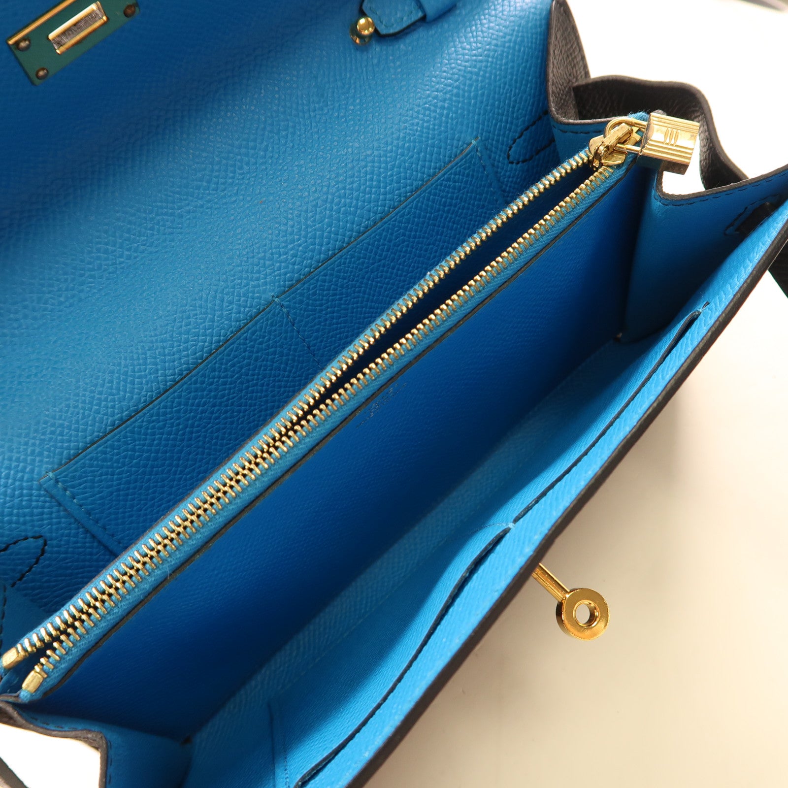 HERMES 【激減優惠】Epsom皮革Kelly To Go金扣肩背袋