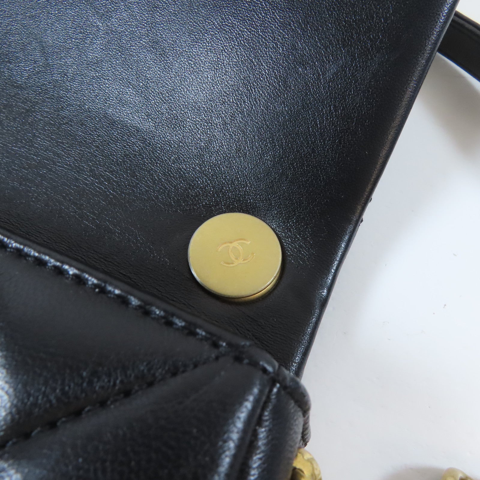 CHANEL 菱格羊皮皮革Mini Flap Bag金扣手挽肩背兩用袋袋黑色