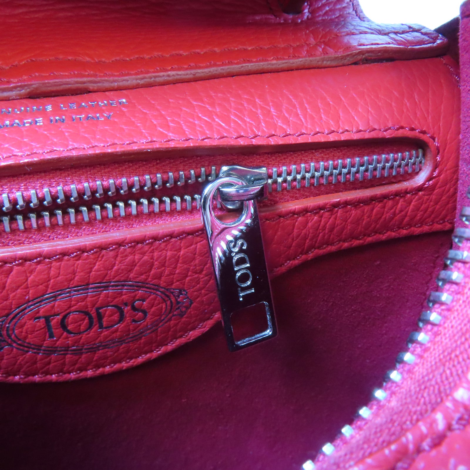 TOD’S 【激減優惠】牛皮皮革Backpack銀扣背包紅色