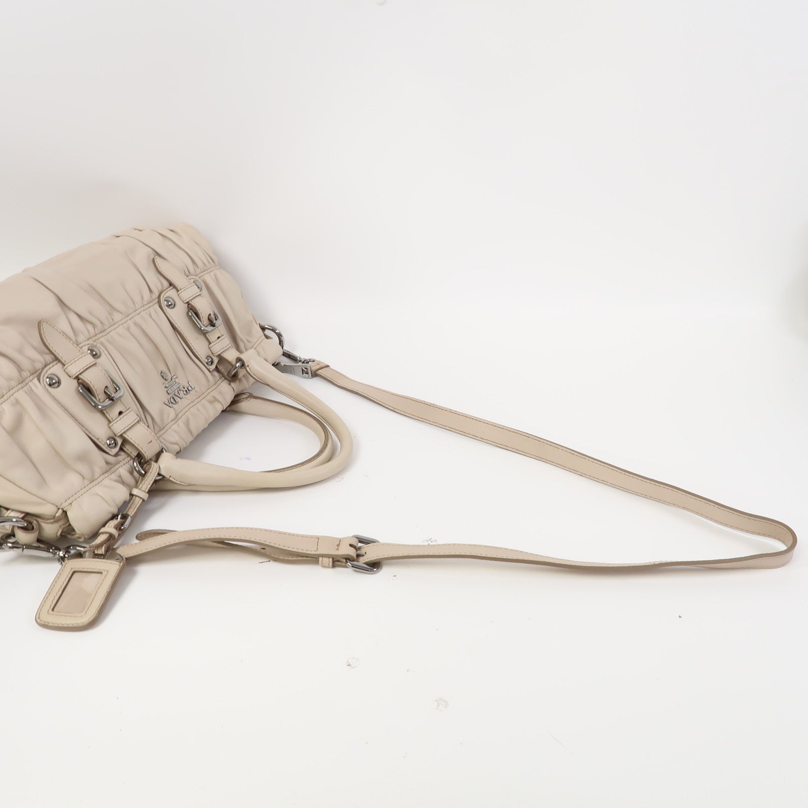 PRADA 【激減優惠】牛皮皮革2 Way Shoulder銀扣手挽肩背兩用袋杏色