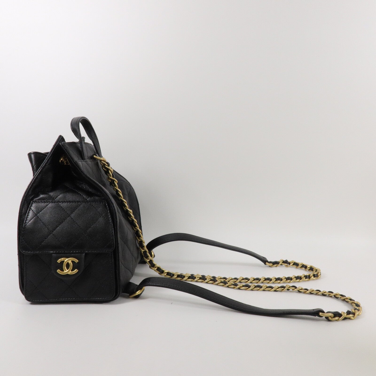 CHANEL 牛皮皮革Chanel 25 Backpack鏈帶背包