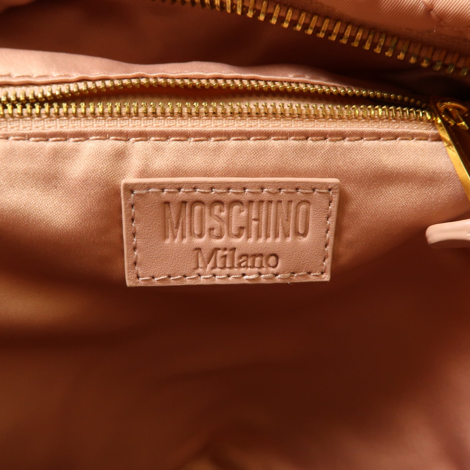 MOSCHINO 尼龍Backpack金扣背包粉紅色