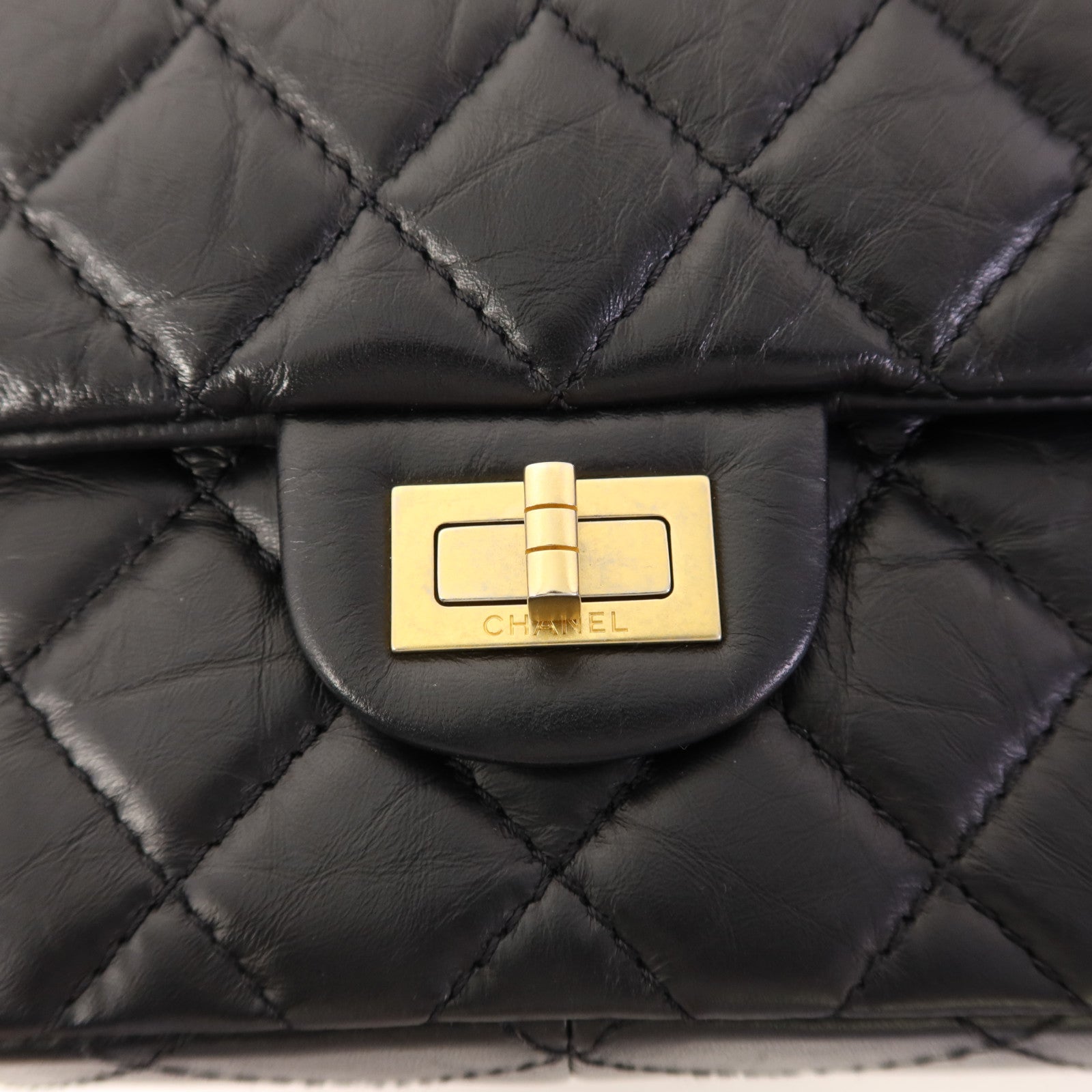 CHANEL 牛皮皮革2.55 Large金扣鏈帶肩背袋