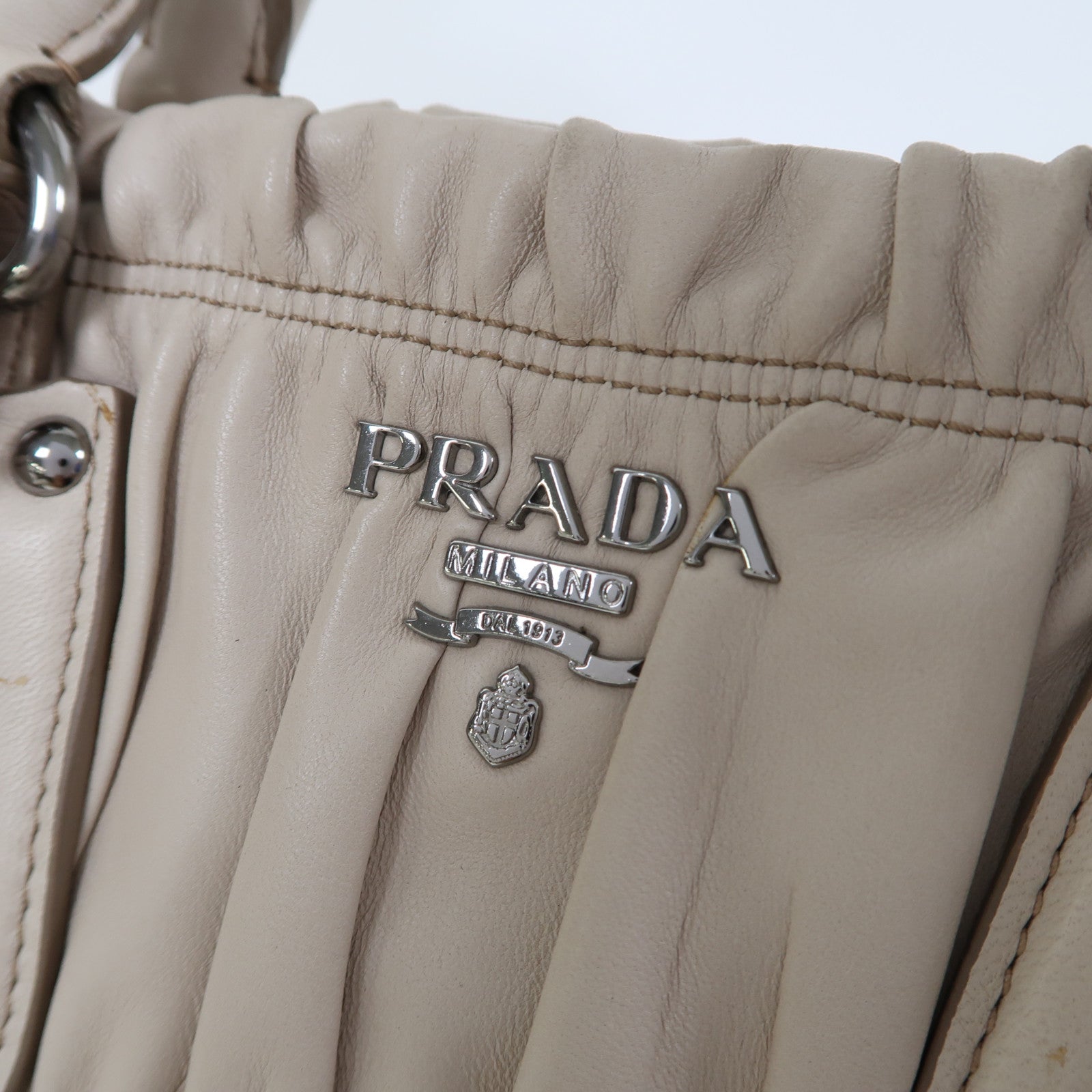 PRADA 【激減優惠】牛皮皮革2 Way Shoulder銀扣手挽肩背兩用袋杏色
