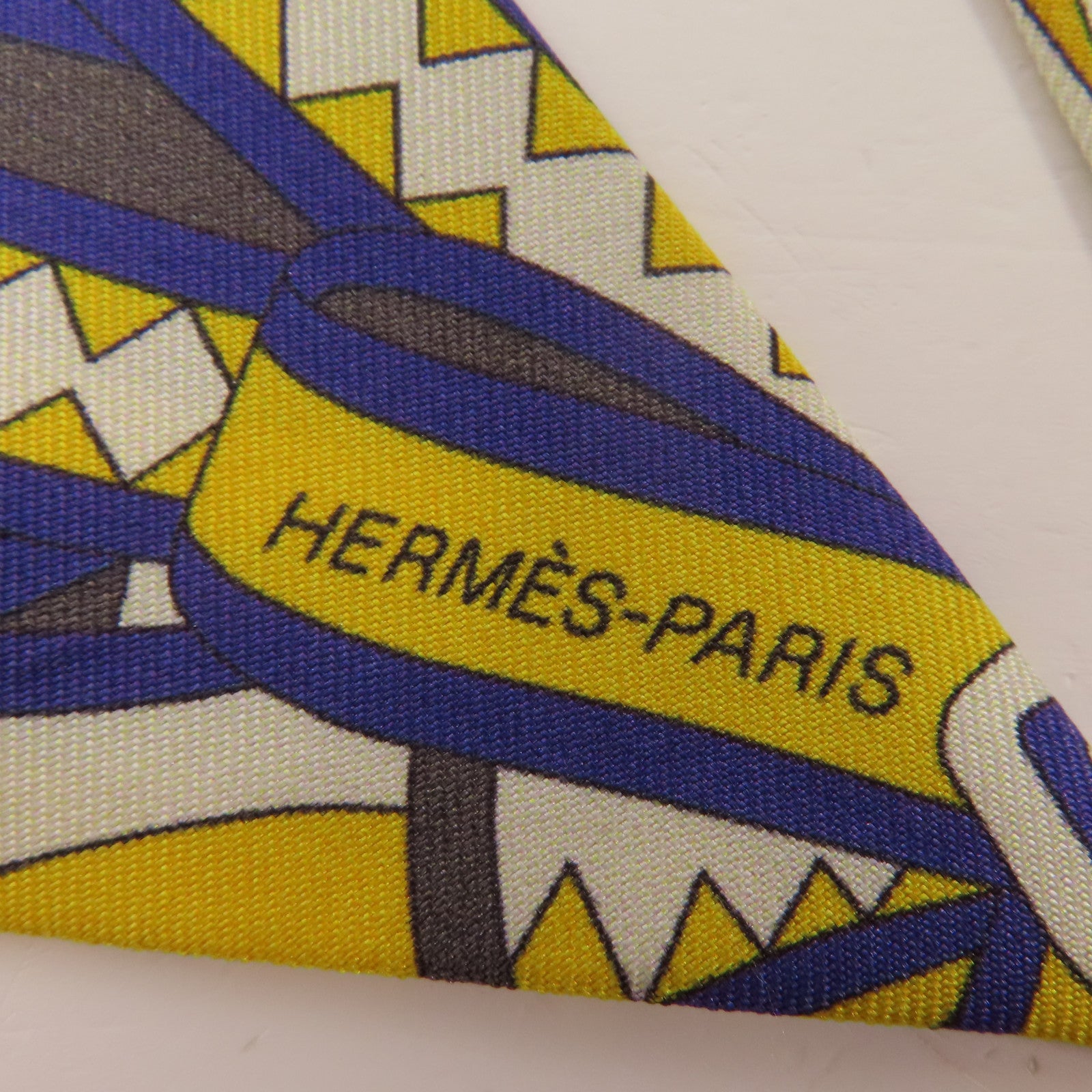 HERMES 絲質Twilly絲巾