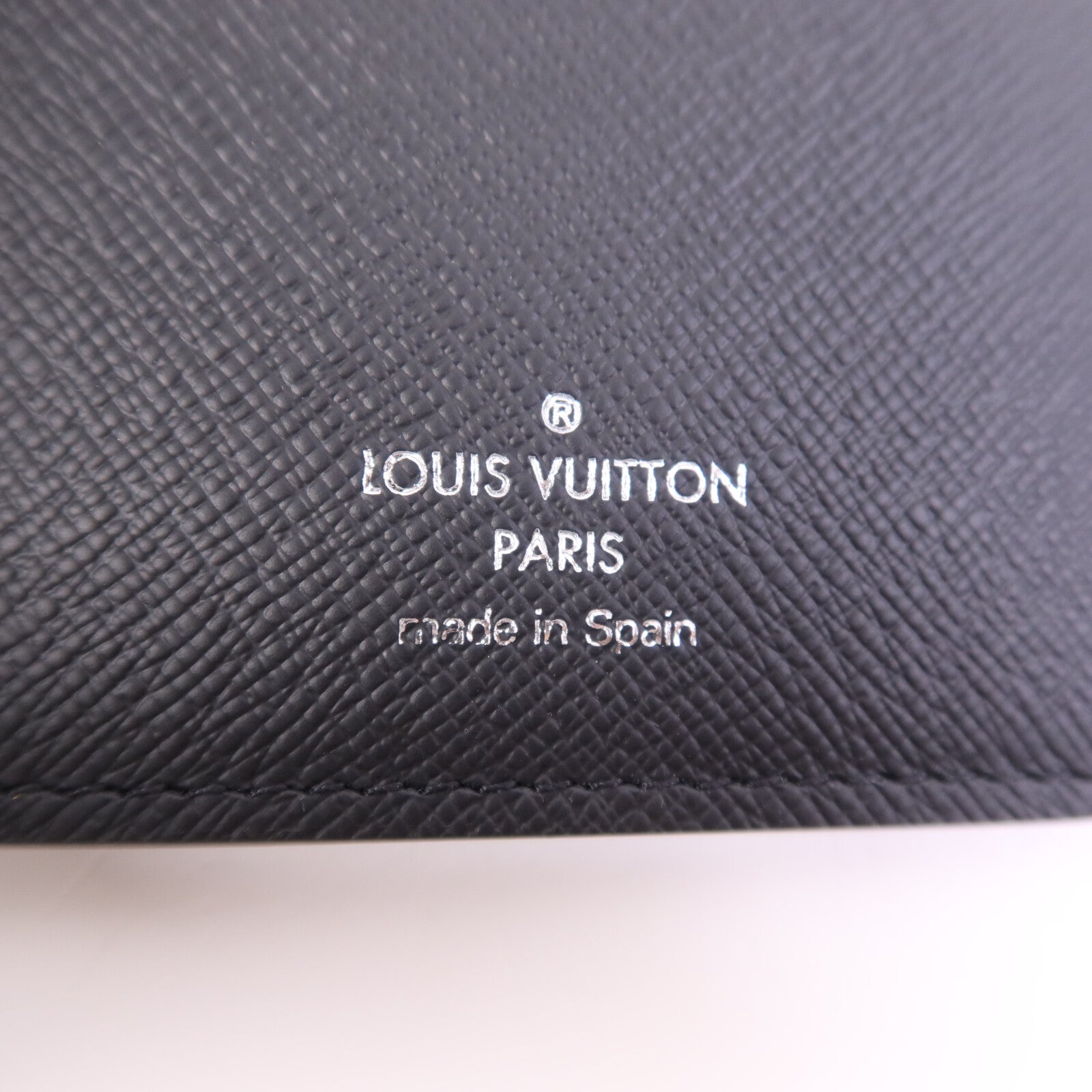 LOUIS VUITTON Monogram Eclipse Brazza Wallet銀扣長錢包