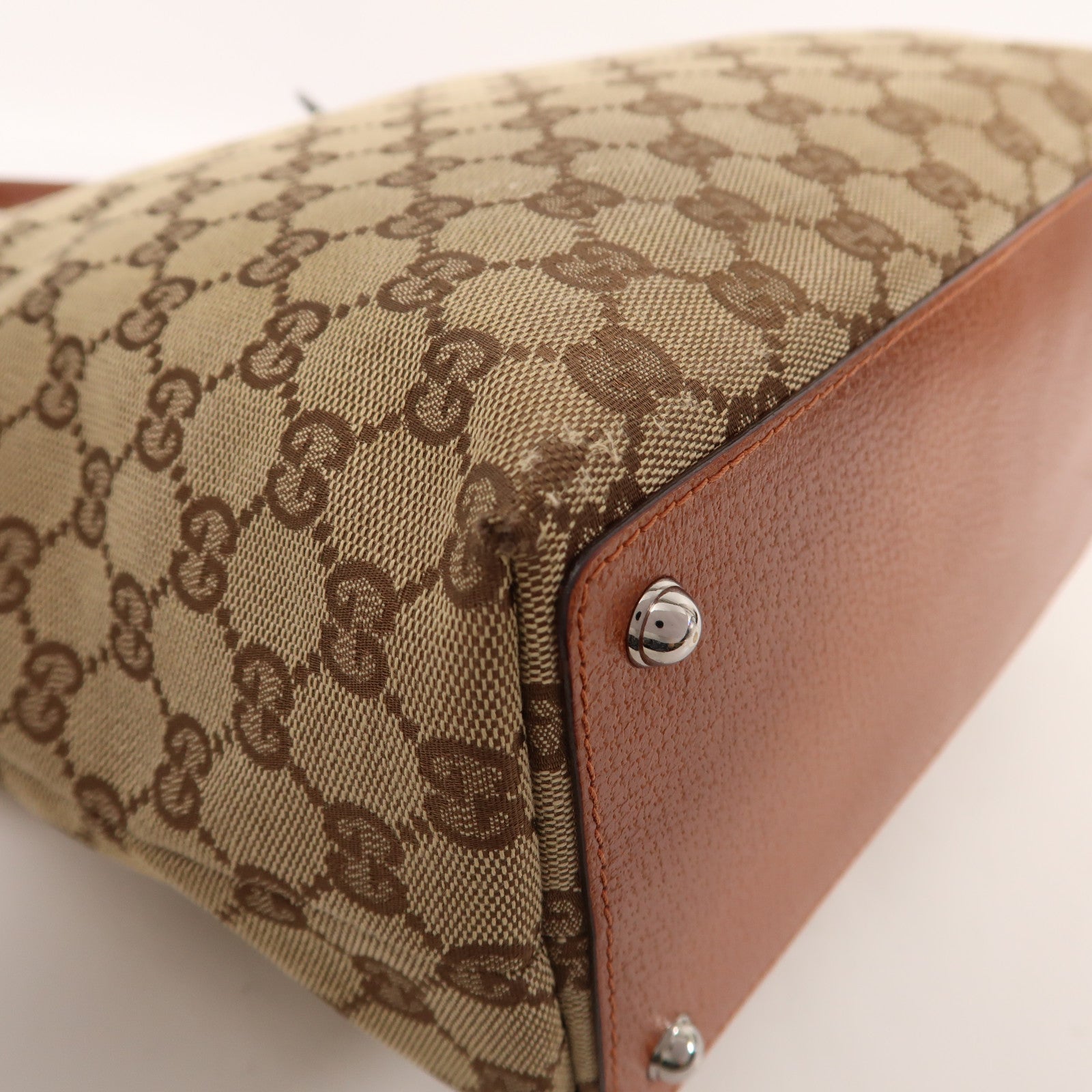 GUCCI 帆布Shoulder Bag銀扣肩背袋