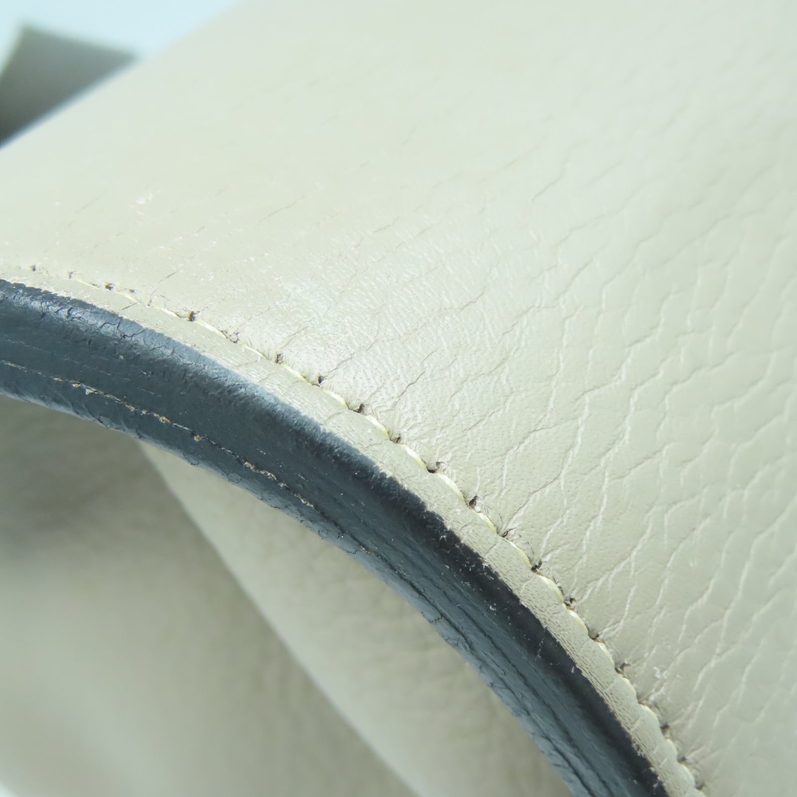 HERMES 【清倉大減價】牛皮皮革Backpack背包灰色