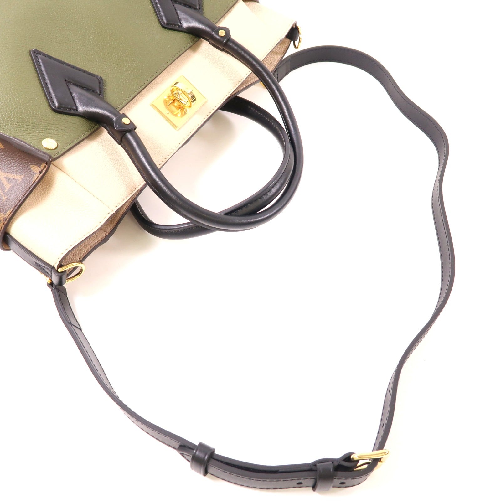 LOUIS VUITTON 牛皮皮革On My Side MM金扣手挽肩背兩用袋