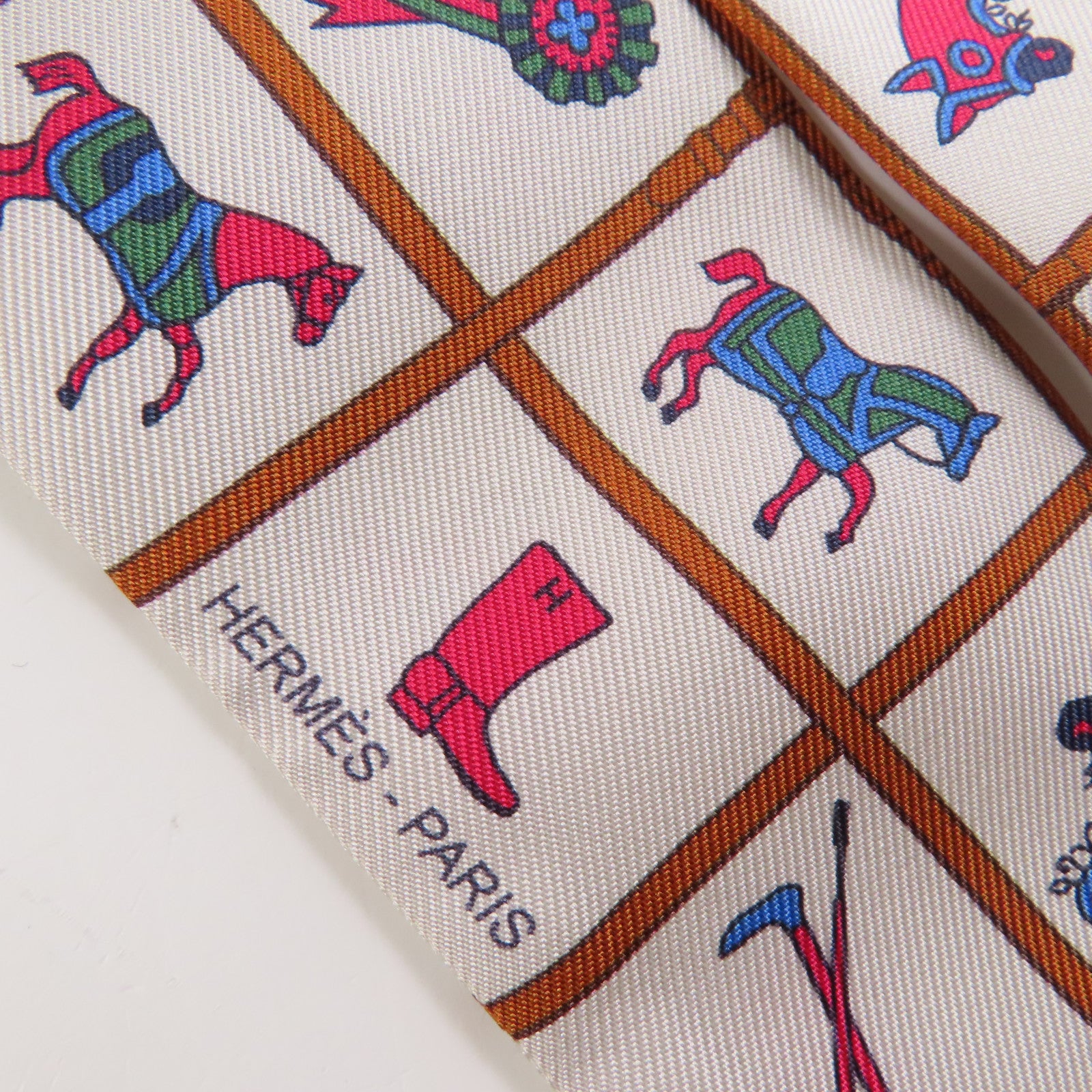 HERMES 絲質Twilly絲巾