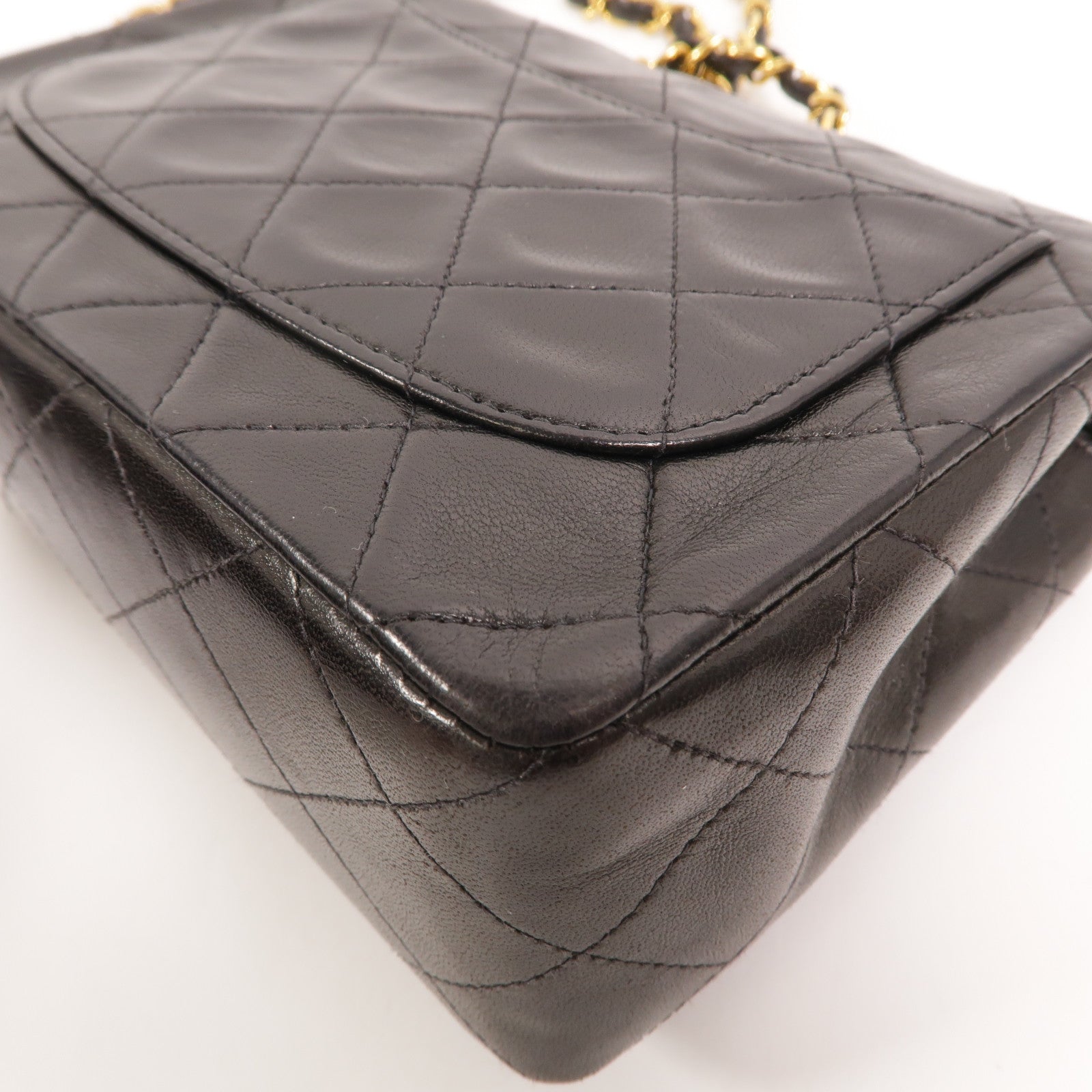 CHANEL 羊皮皮革Vintage Classic 17鏈帶肩背袋