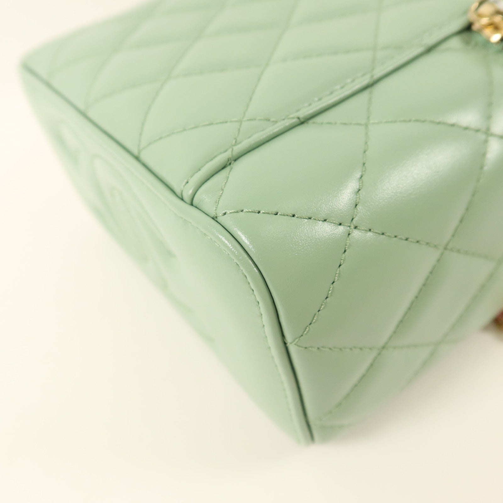 CHANEL 羊皮皮革Vanity Case金扣手挽肩背兩用袋