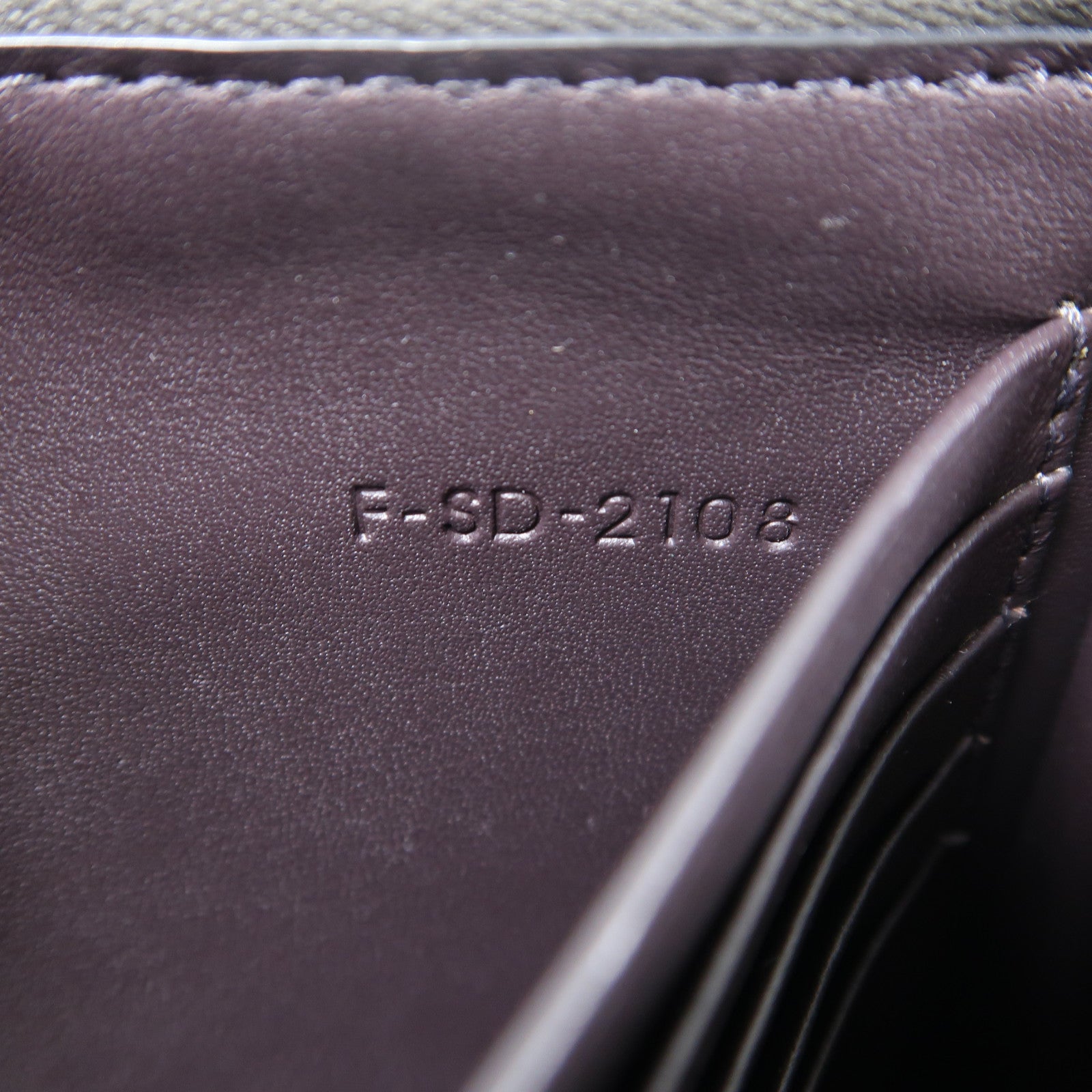 CELINE 牛皮皮革Frame Woc銀扣鏈帶肩背袋灰色/粉紅色