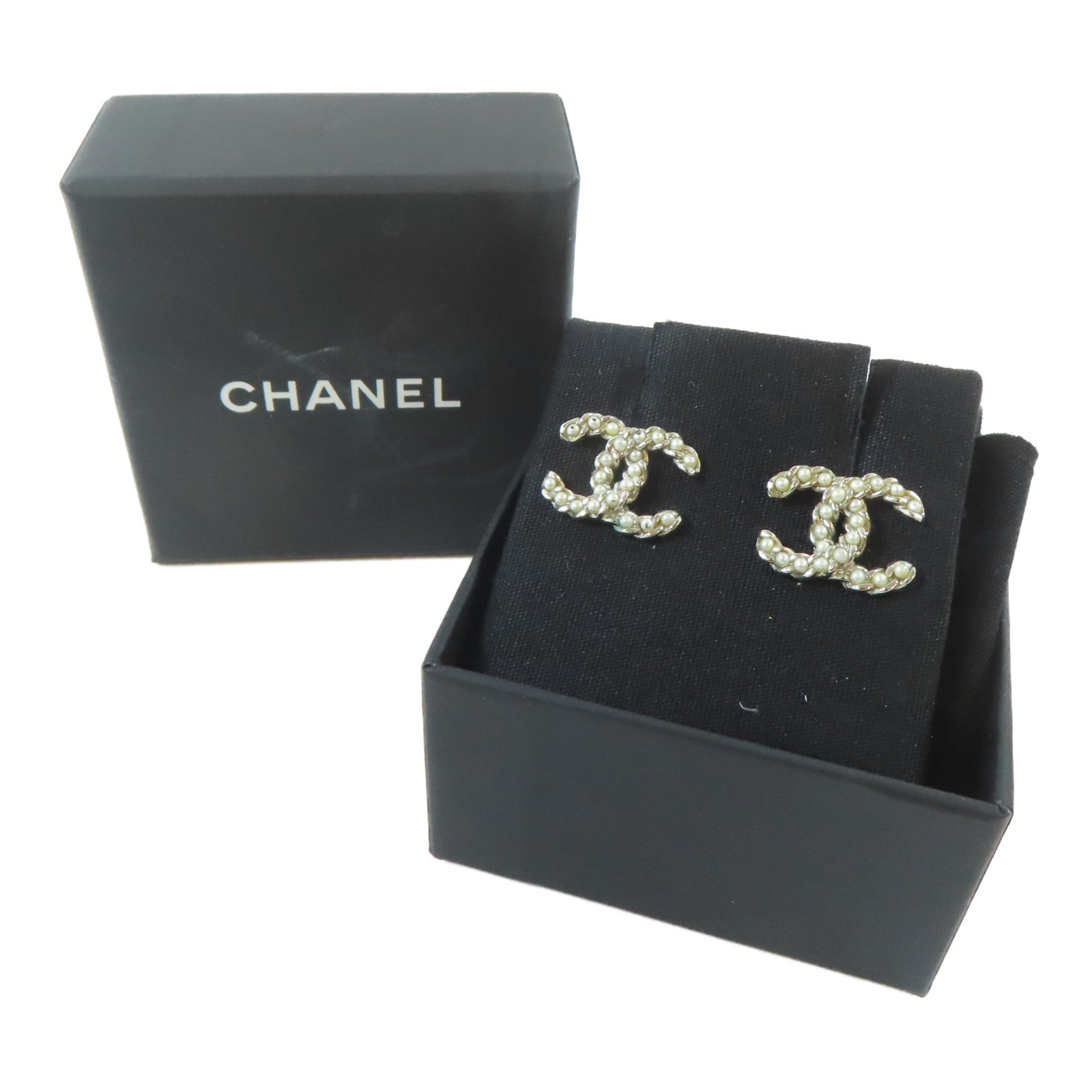 CHANEL 金屬Pierced Earrings耳環銀色/白色