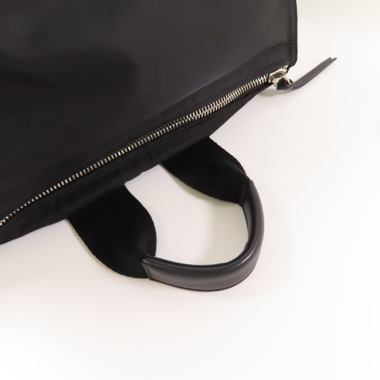 GIVENCHY 【激減優惠】尼龍Shoulder Bag銀扣手挽肩背兩用袋