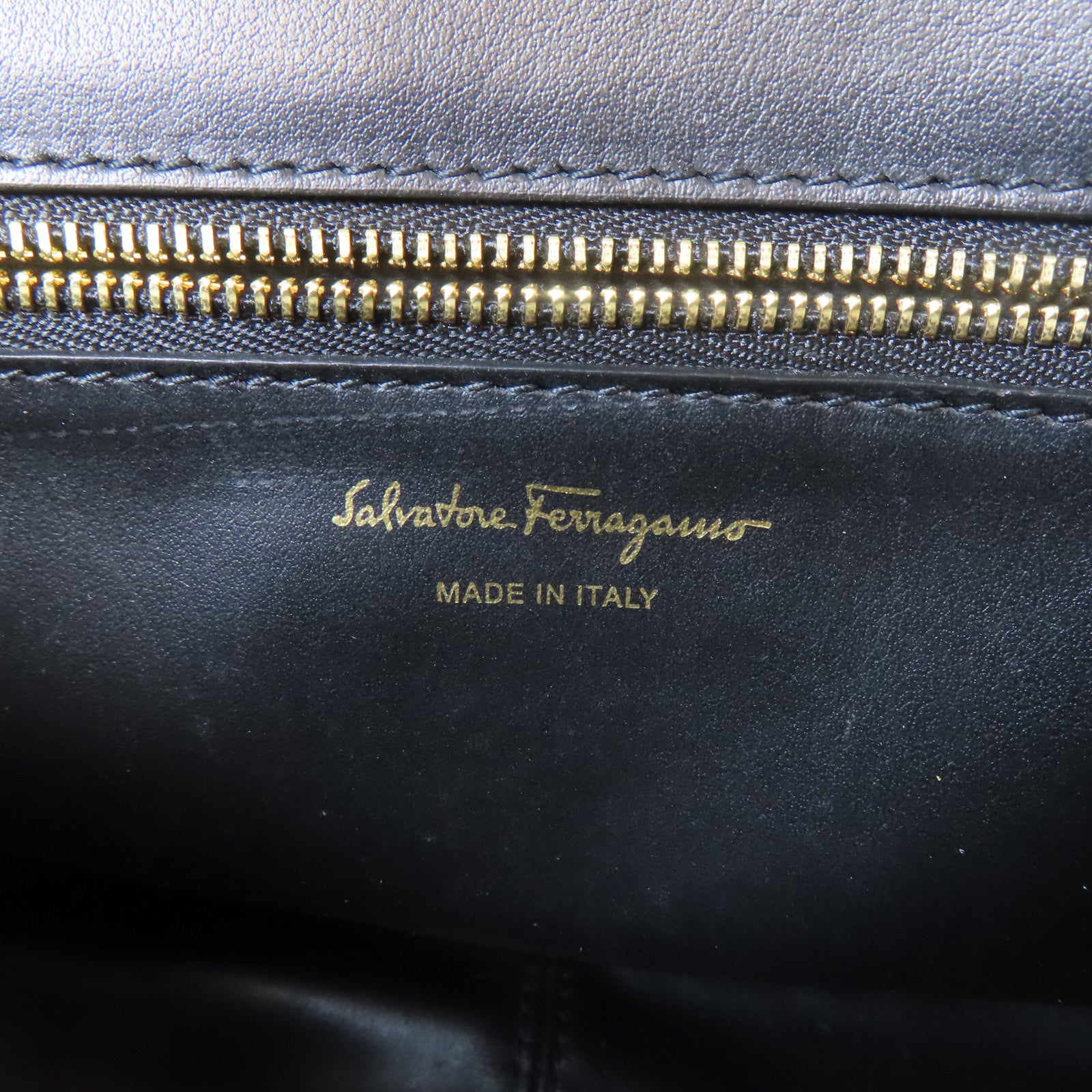 Salvatore Ferragamo 牛皮皮革2 Way Chain Shoulder Bag金扣鏈帶手挽肩背兩用袋黑色