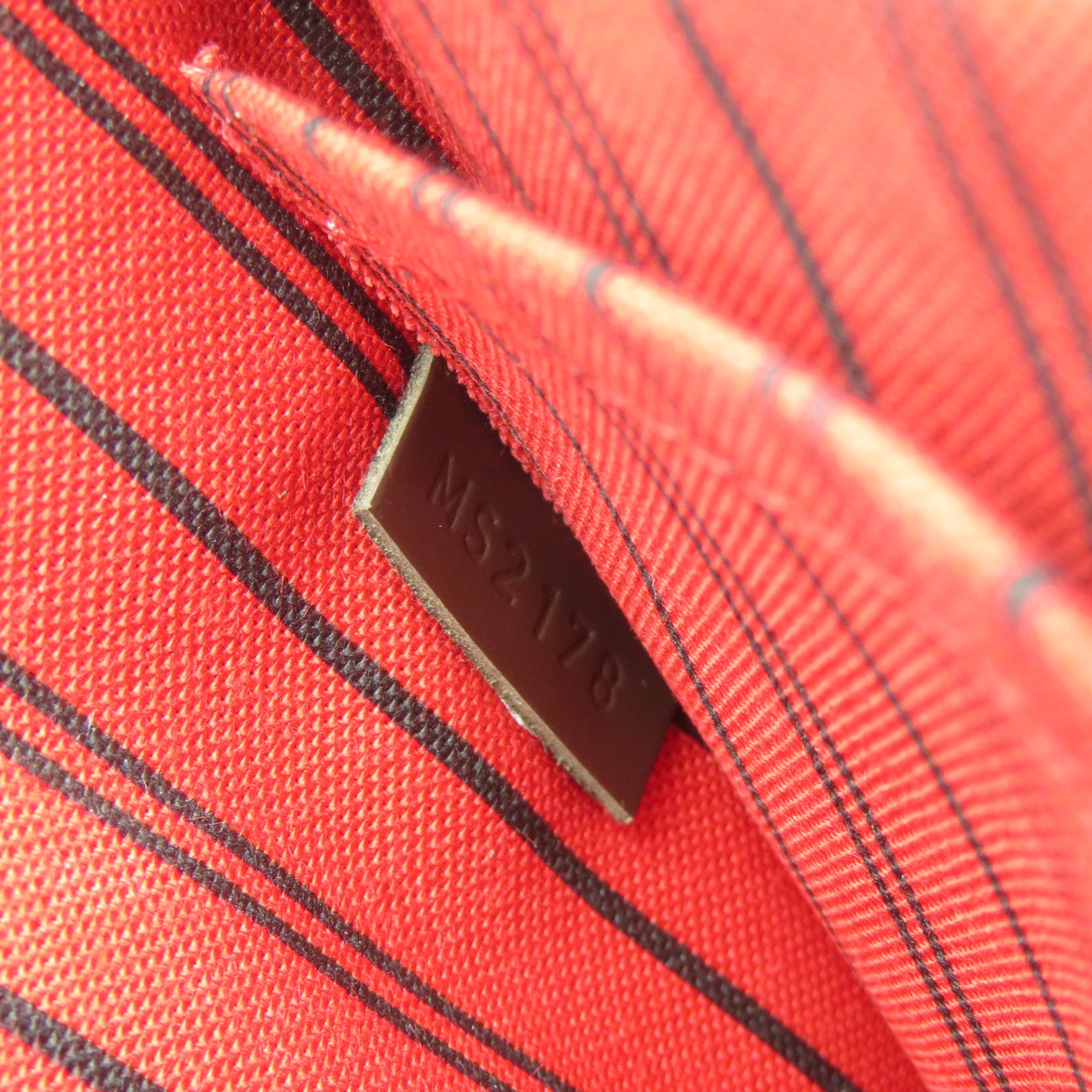 LOUIS VUITTON Damier Neverfull MM Pacthes Trunk金扣肩背袋啡色