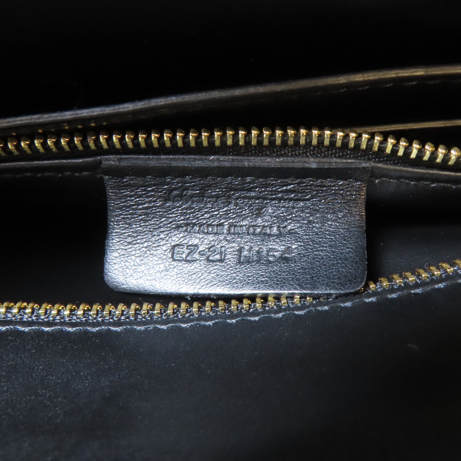 Salvatore Ferragamo 牛皮皮革2 Way Chain Shoulder Bag金扣鏈帶手挽肩背兩用袋黑色