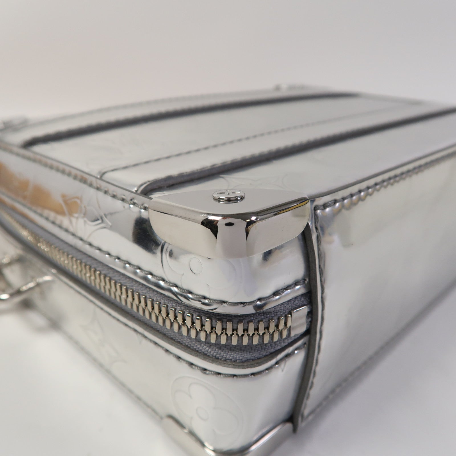 LOUIS VUITTON PVC Handle Soft Trunk銀扣手挽肩背兩用袋