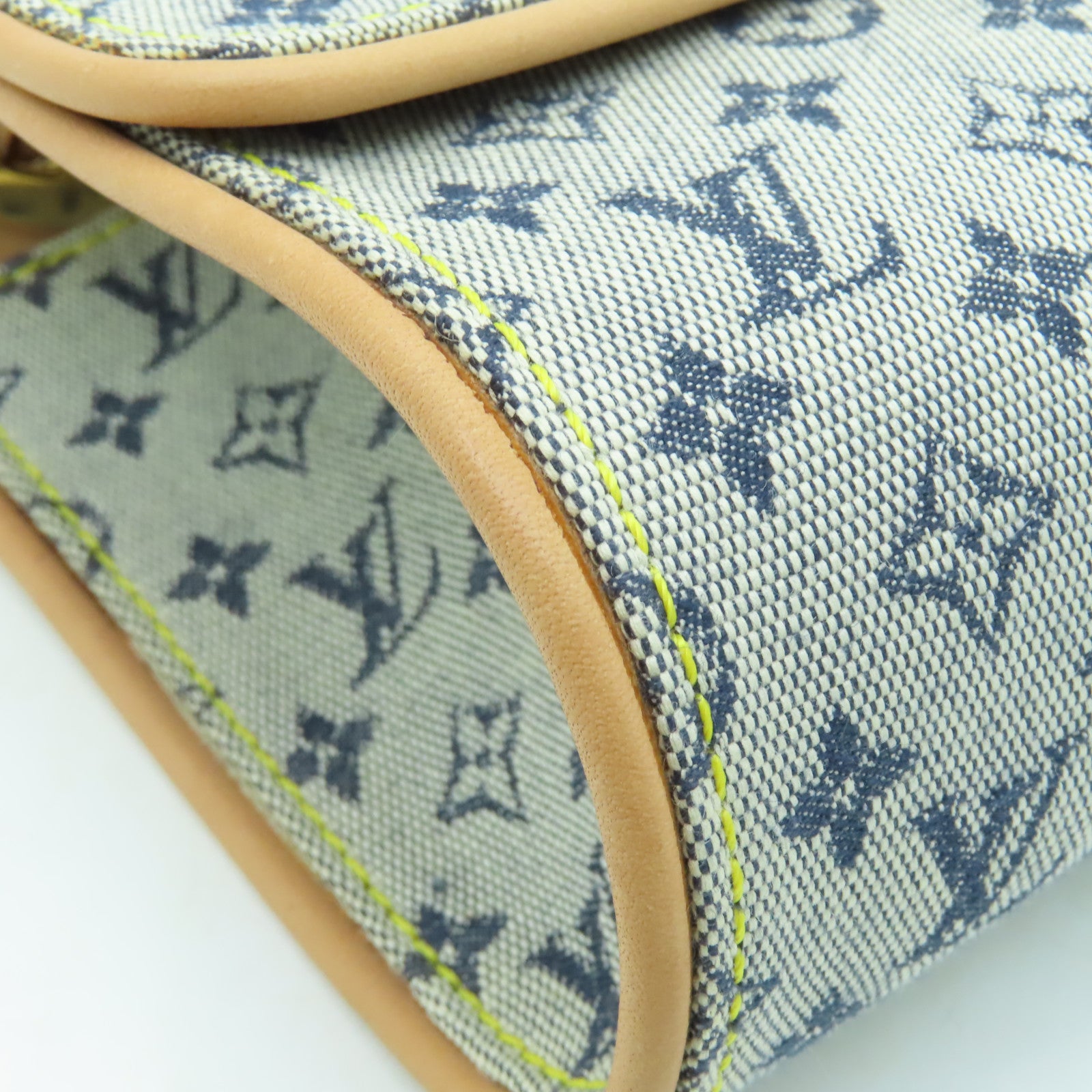 LOUIS VUITTON 【激減優惠】Monogram Mini Camille金扣鏈帶肩背袋藍色