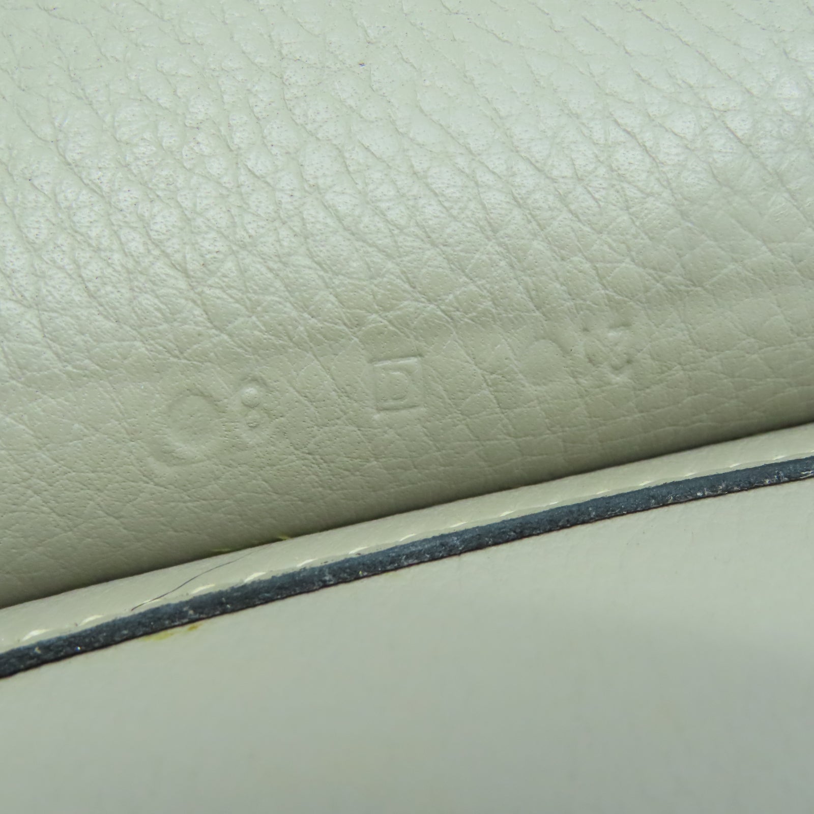 HERMES 【清倉大減價】牛皮皮革Backpack背包灰色