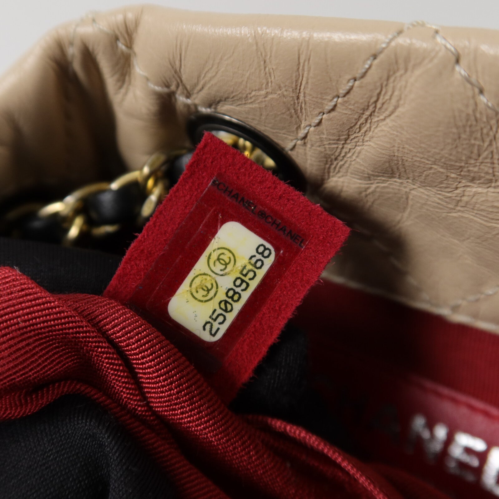 CHANEL 牛皮皮革Gabrielle BackPack鏈帶背包