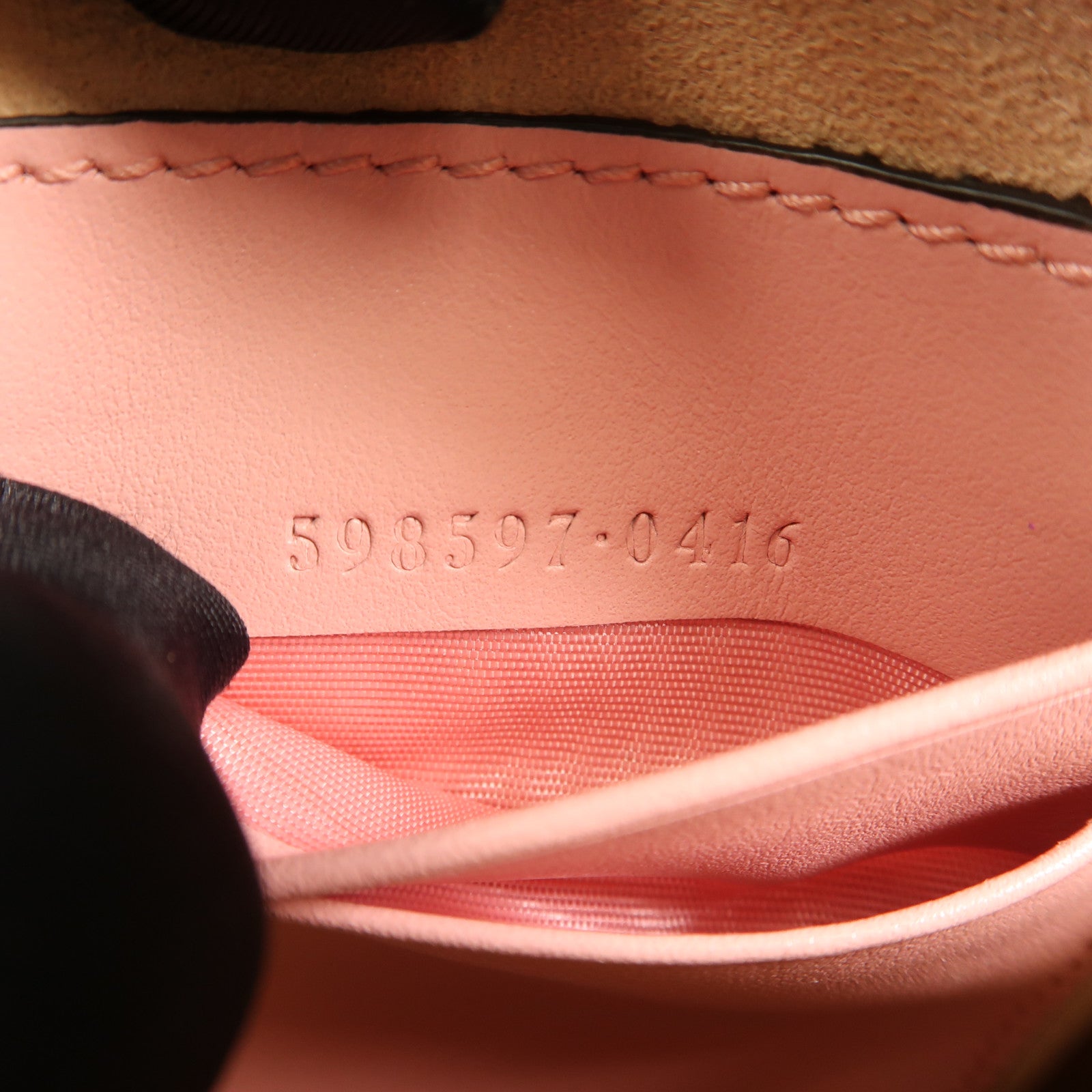 GUCCI 牛皮皮革GG Marmont銀扣鏈帶肩背袋