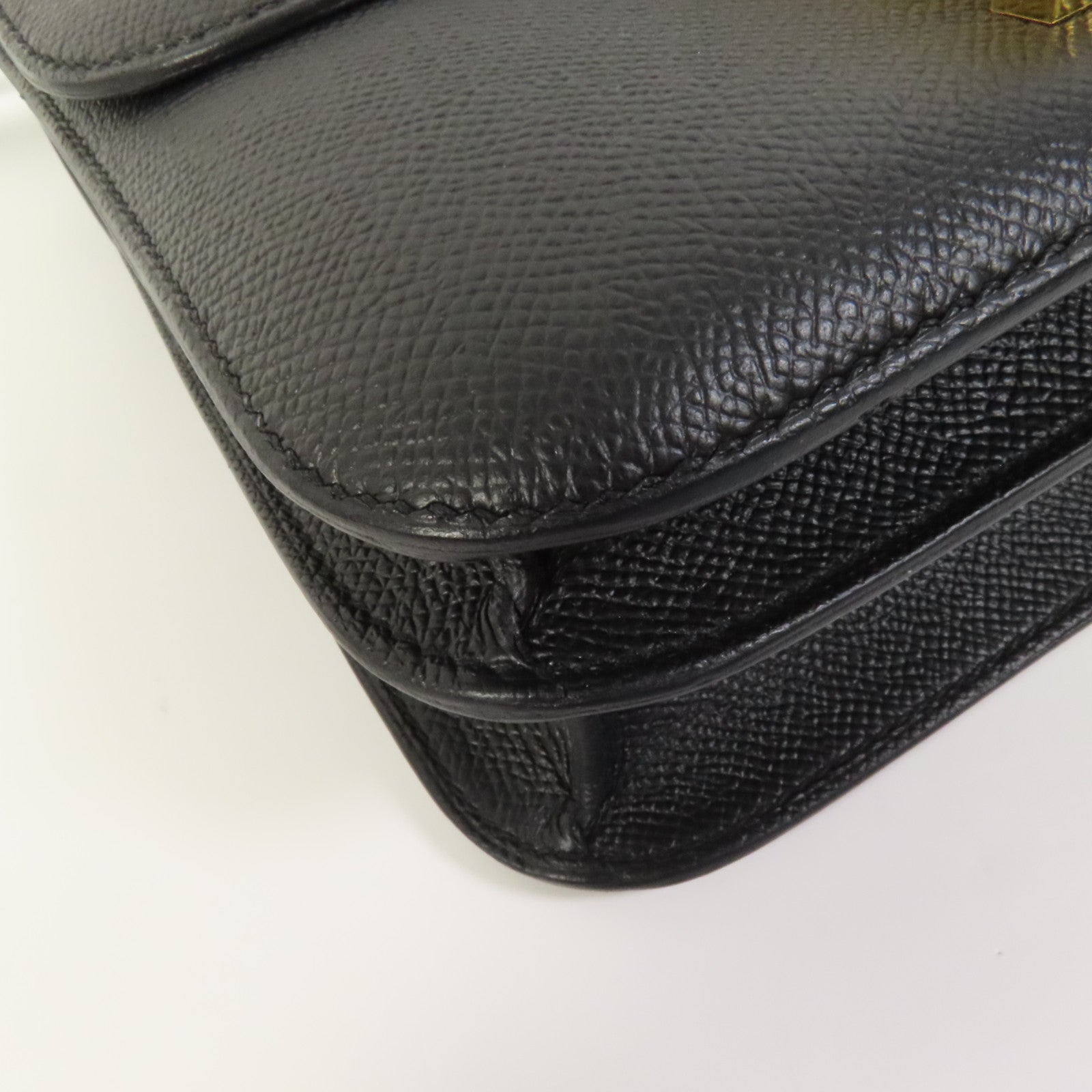 HERMES Epsom皮革Constance 24金扣肩背袋Noir