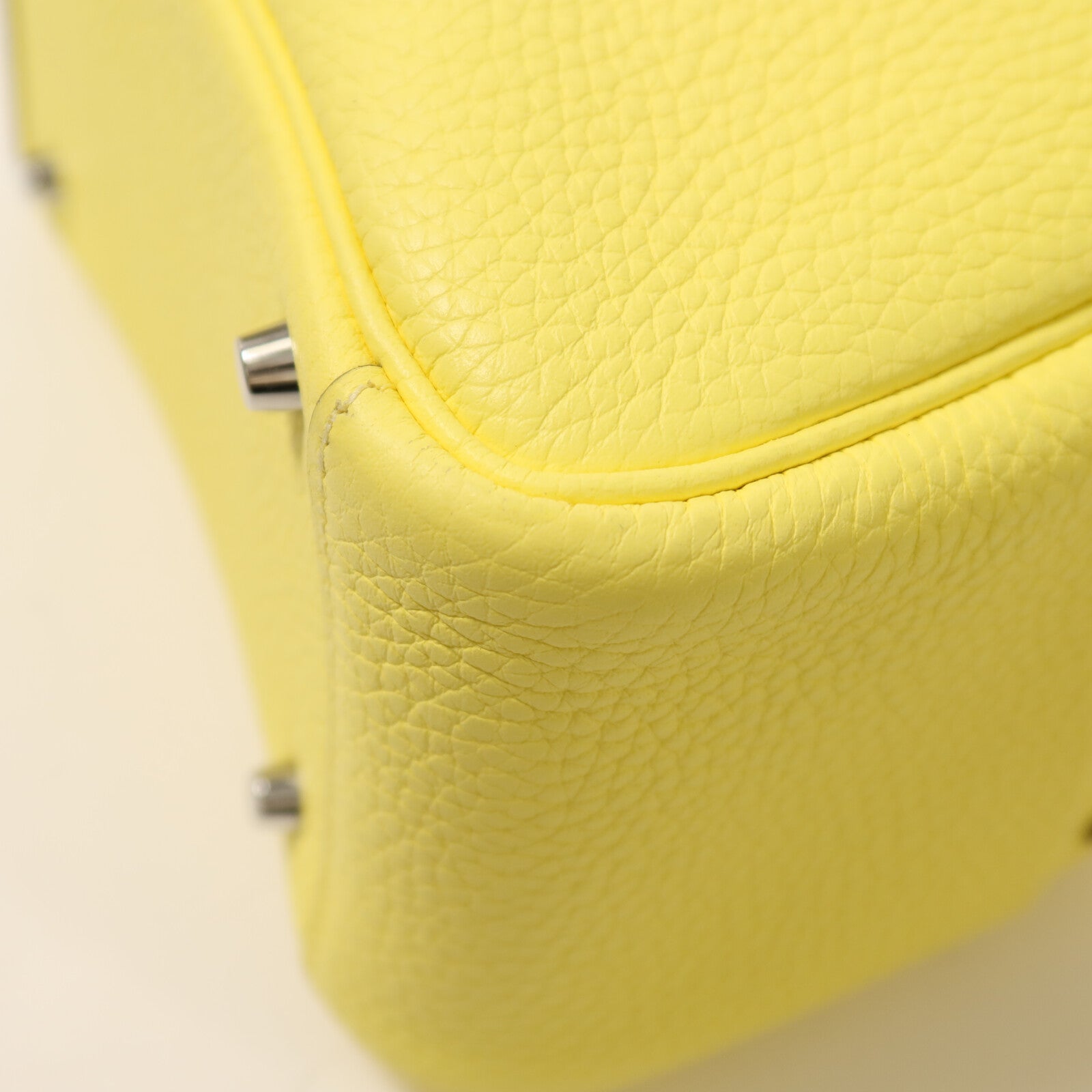 HERMES Clemence皮革Mini Lindy銀扣手挽肩背兩用袋Lime