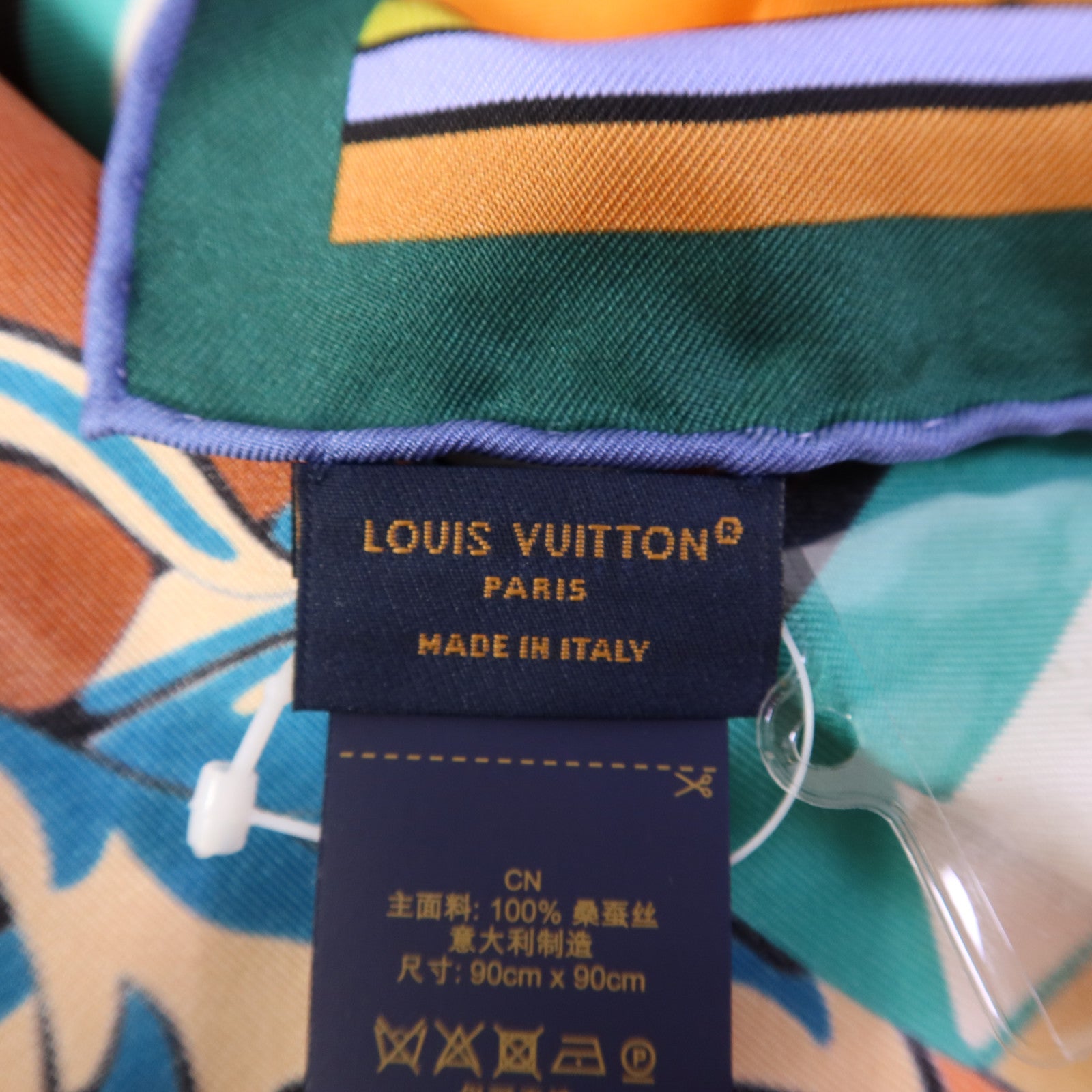 LOUIS VUITTON 絲質Through The Window 90 Scarf絲巾