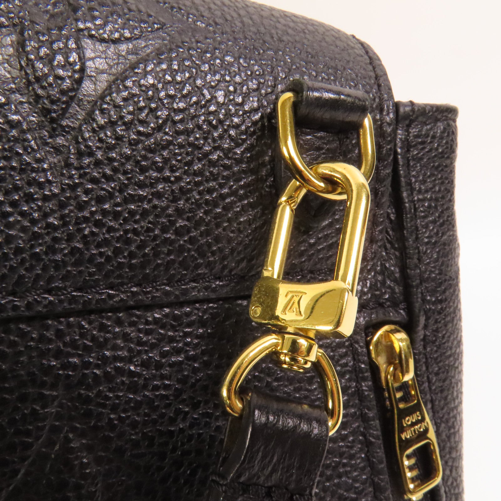 LOUIS VUITTON Monogram Empreinte Tiny Backpack金扣背包