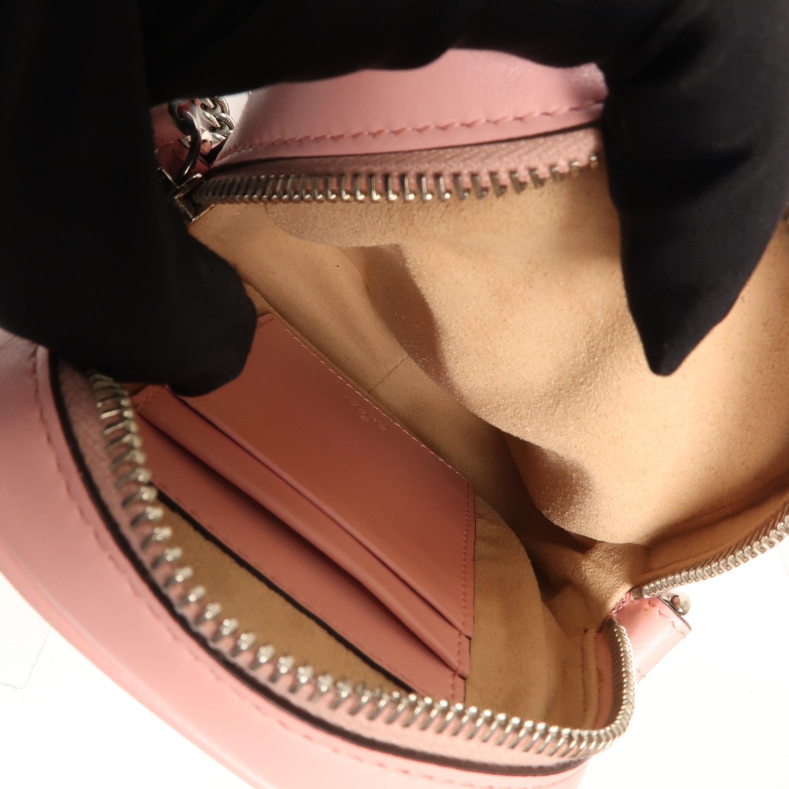 GUCCI 牛皮皮革GG Marmont銀扣鏈帶肩背袋