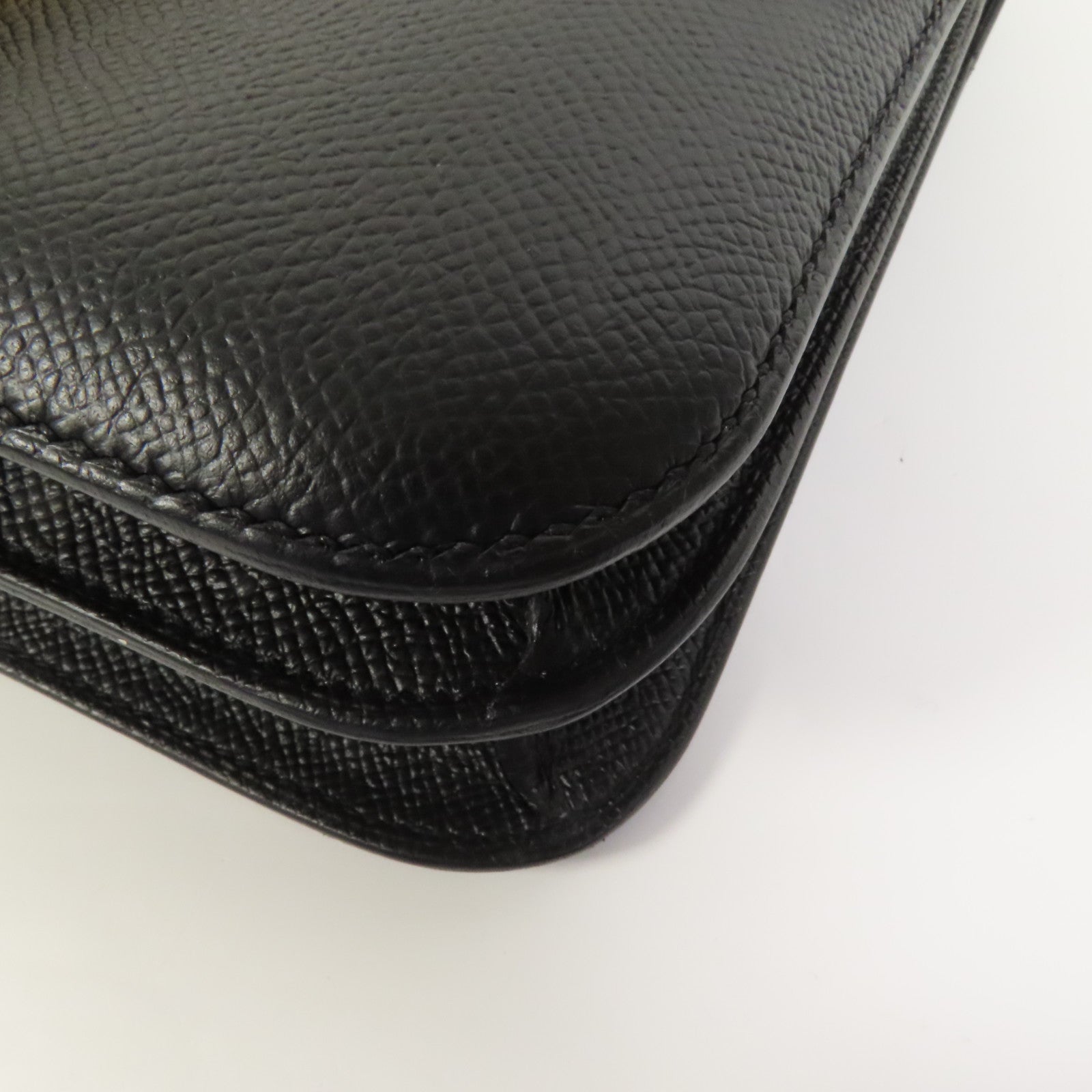 HERMES Epsom皮革Constance 24金扣肩背袋Noir