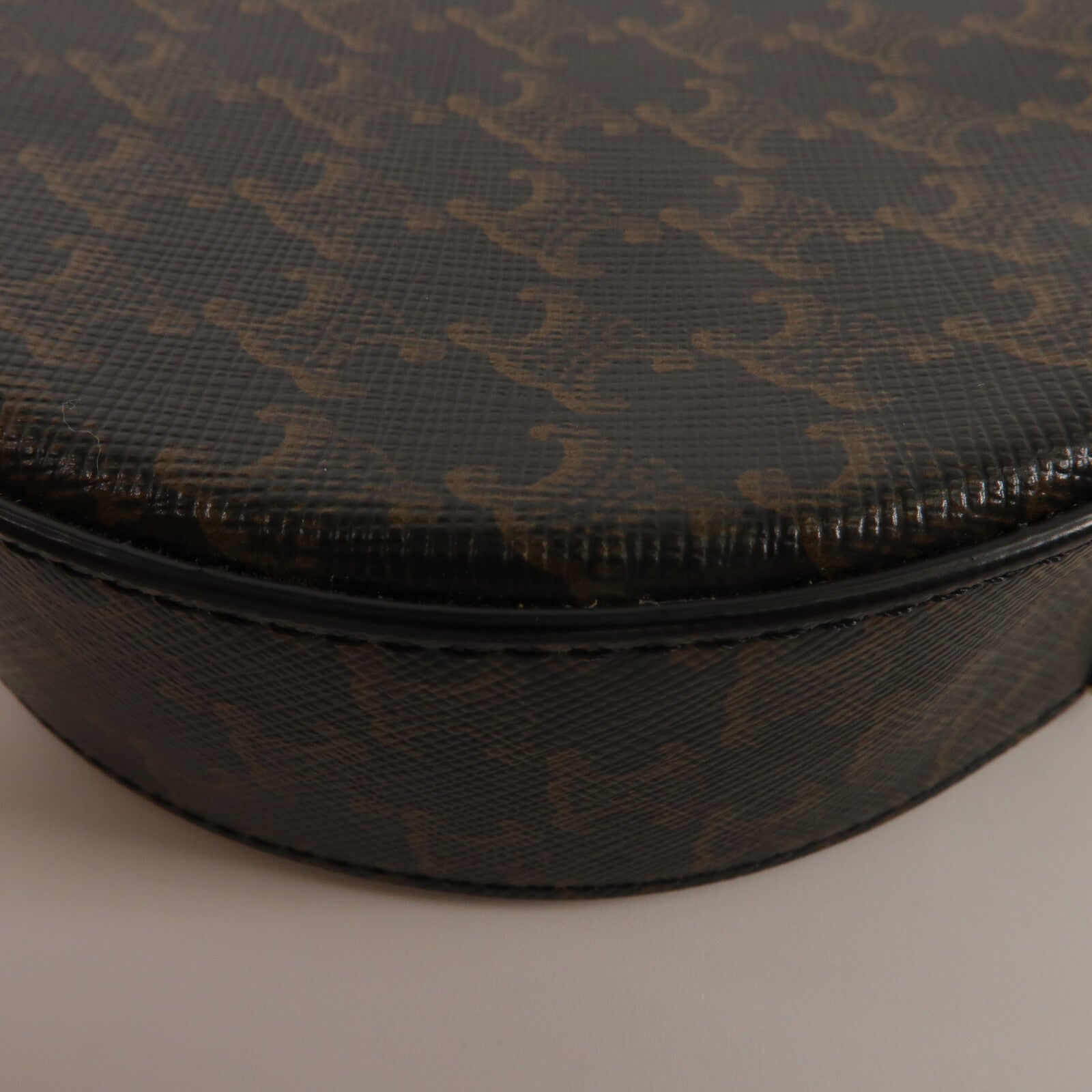 CELINE 塗層帆布/牛皮皮革Round Purse On Strap肩背袋