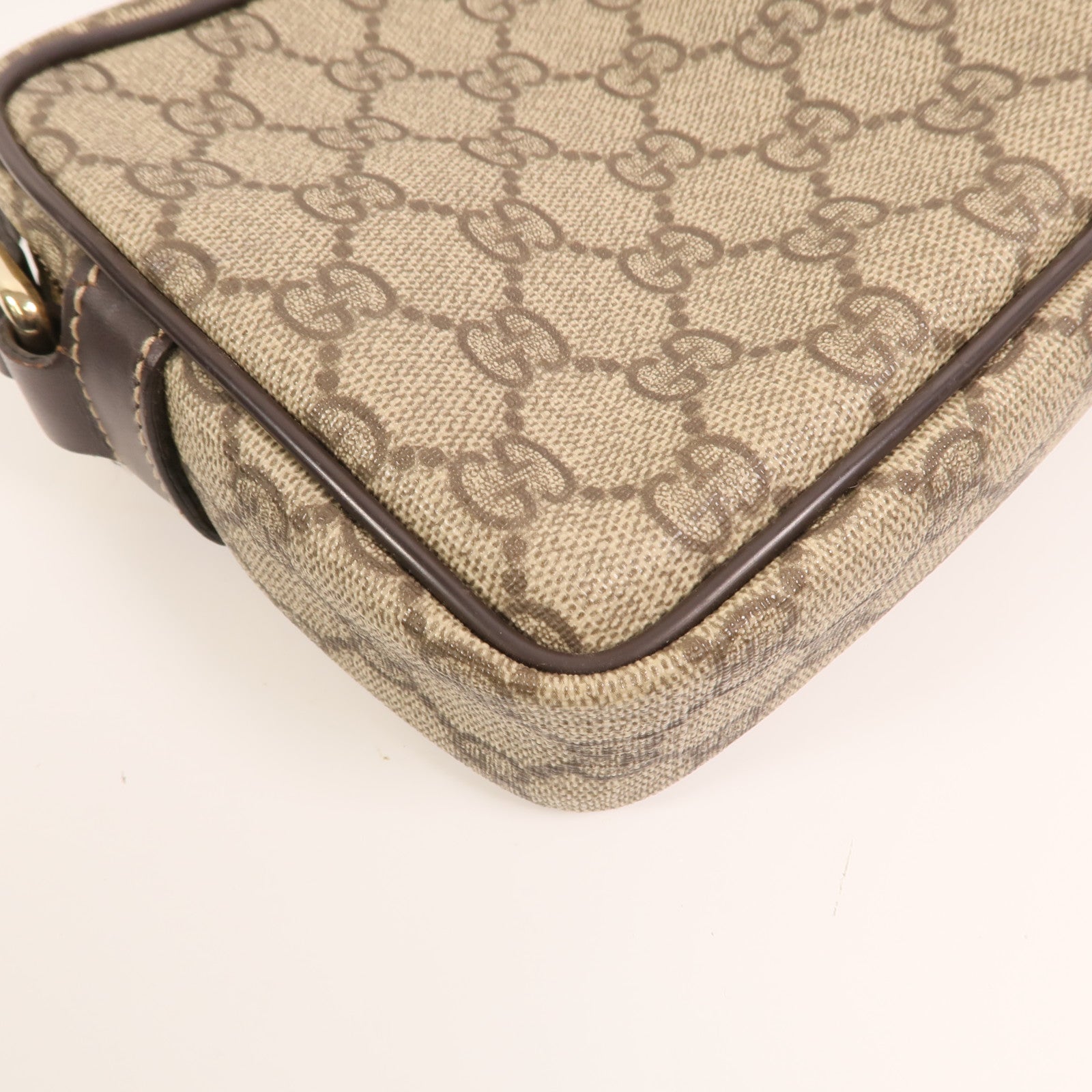 GUCCI GG帆布Shoulder Bag金扣肩背袋