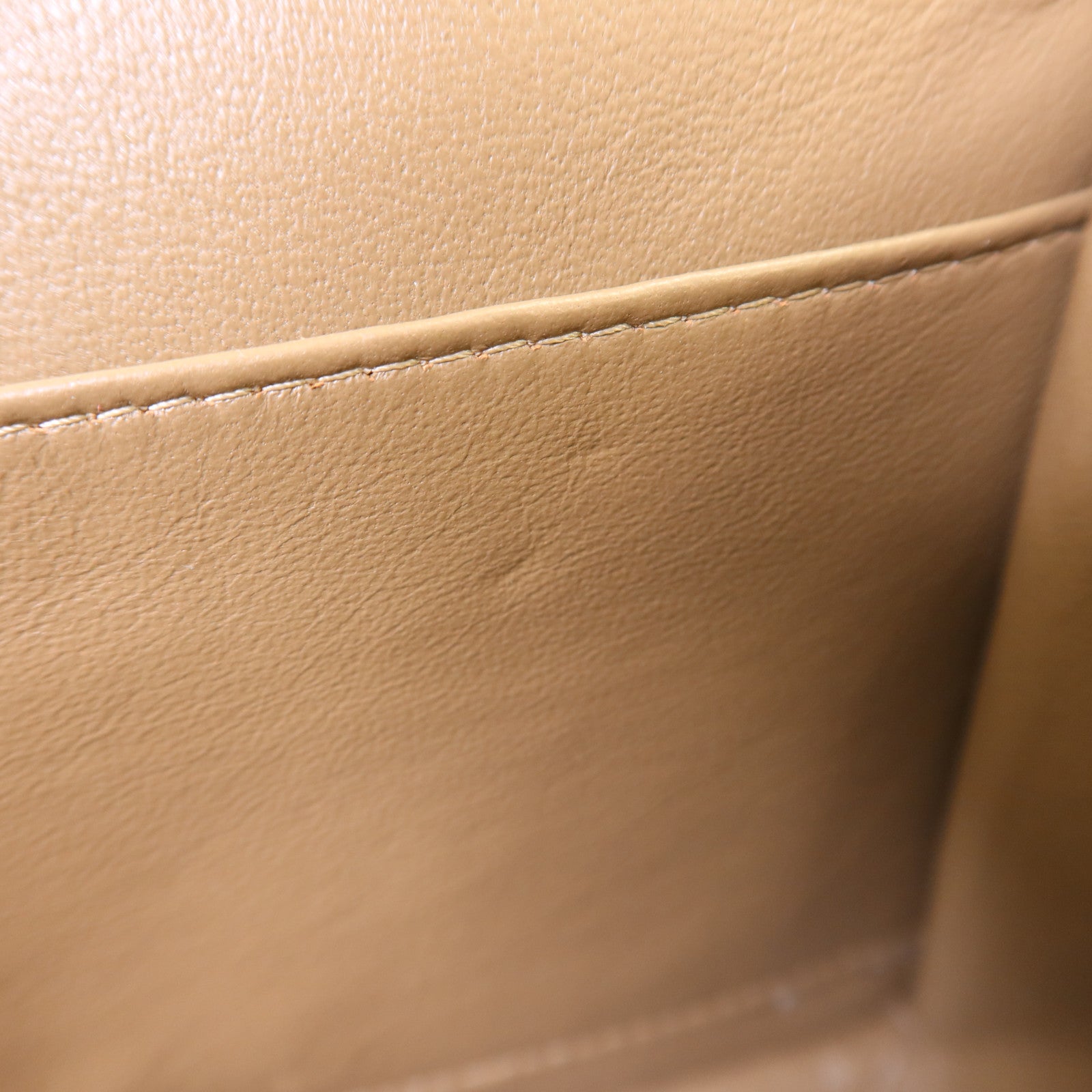 CHANEL 牛皮皮革Shoulder Bag銀扣鏈帶肩背袋