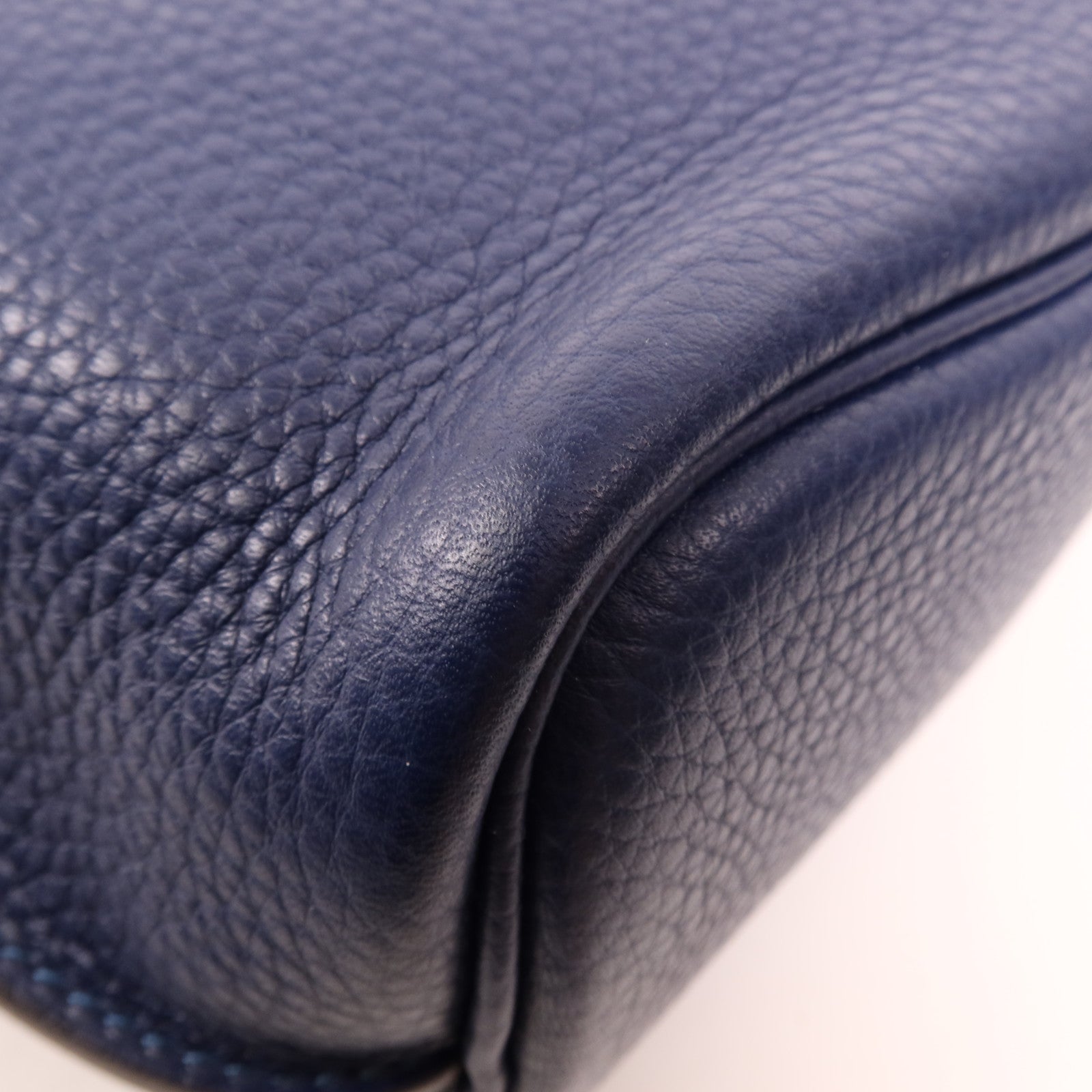 HERMES Clemence皮革So Kelly 22銀扣肩背袋Bleu Saphir