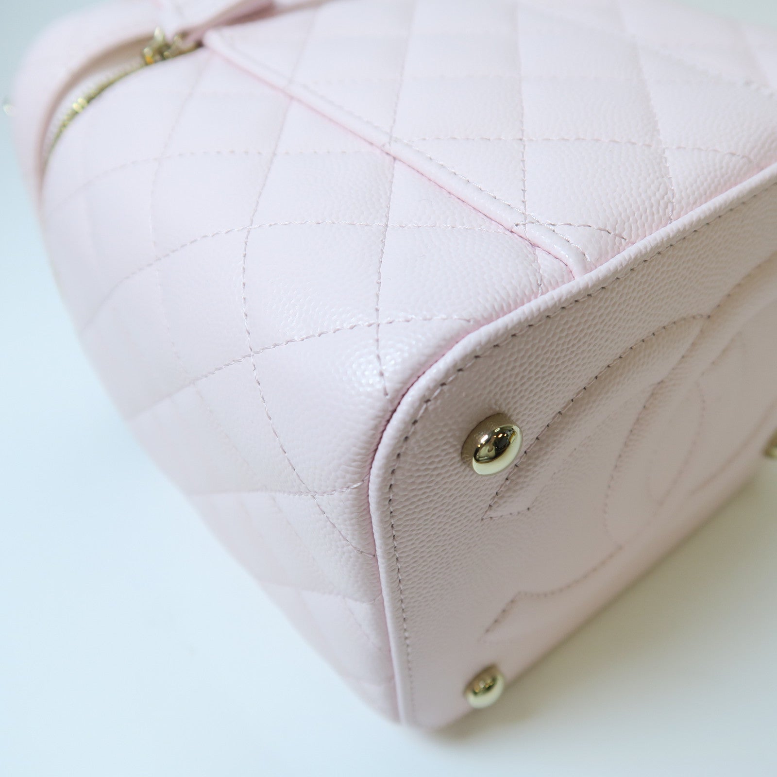 CHANEL 菱格Caviar皮革Shoulder Bag金扣手挽肩背兩用袋粉紅色