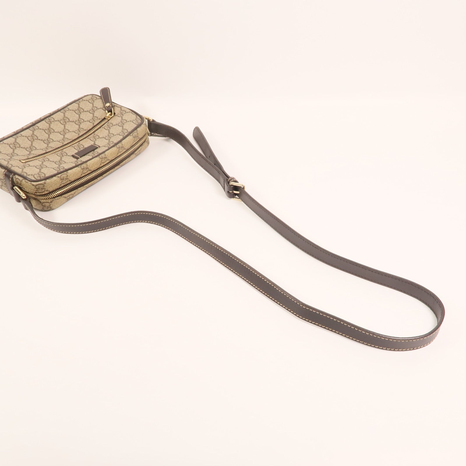 GUCCI GG帆布Shoulder Bag金扣肩背袋