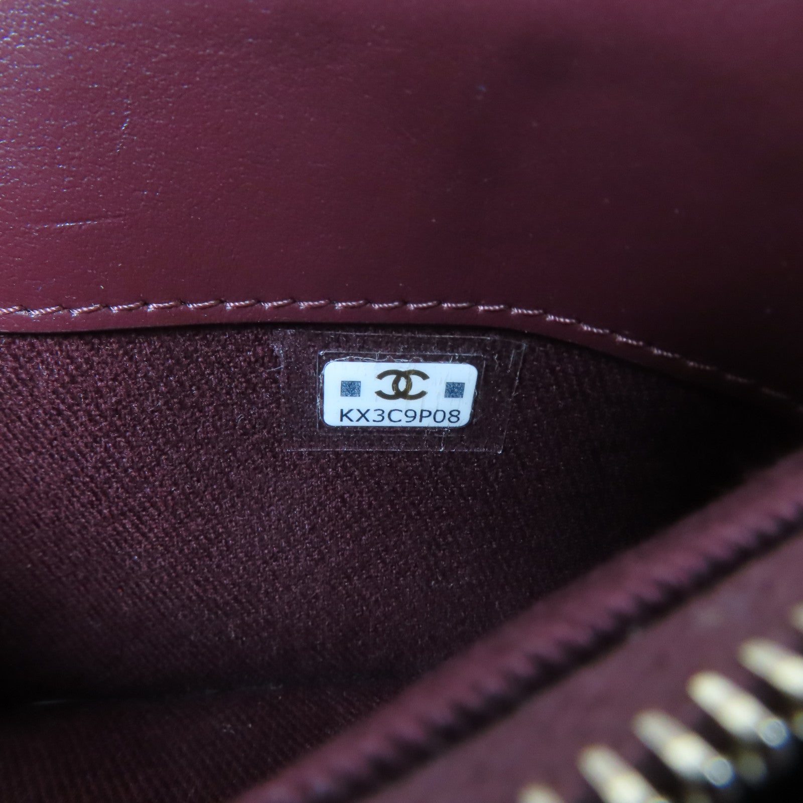CHANEL 菱格Caviar皮革Business Affinity Phone Holder金扣鏈帶肩背袋黑色