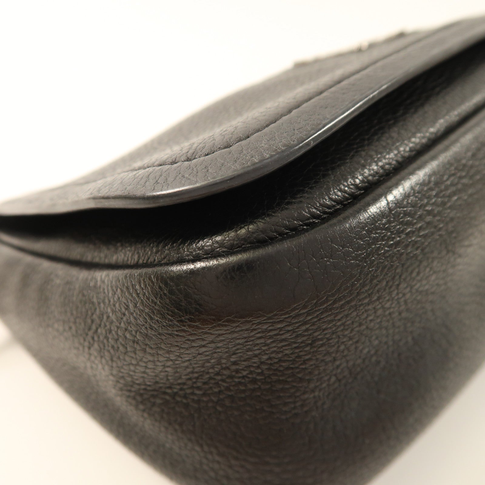 PRADA 牛皮皮革Shoulder Bag銀扣肩背袋