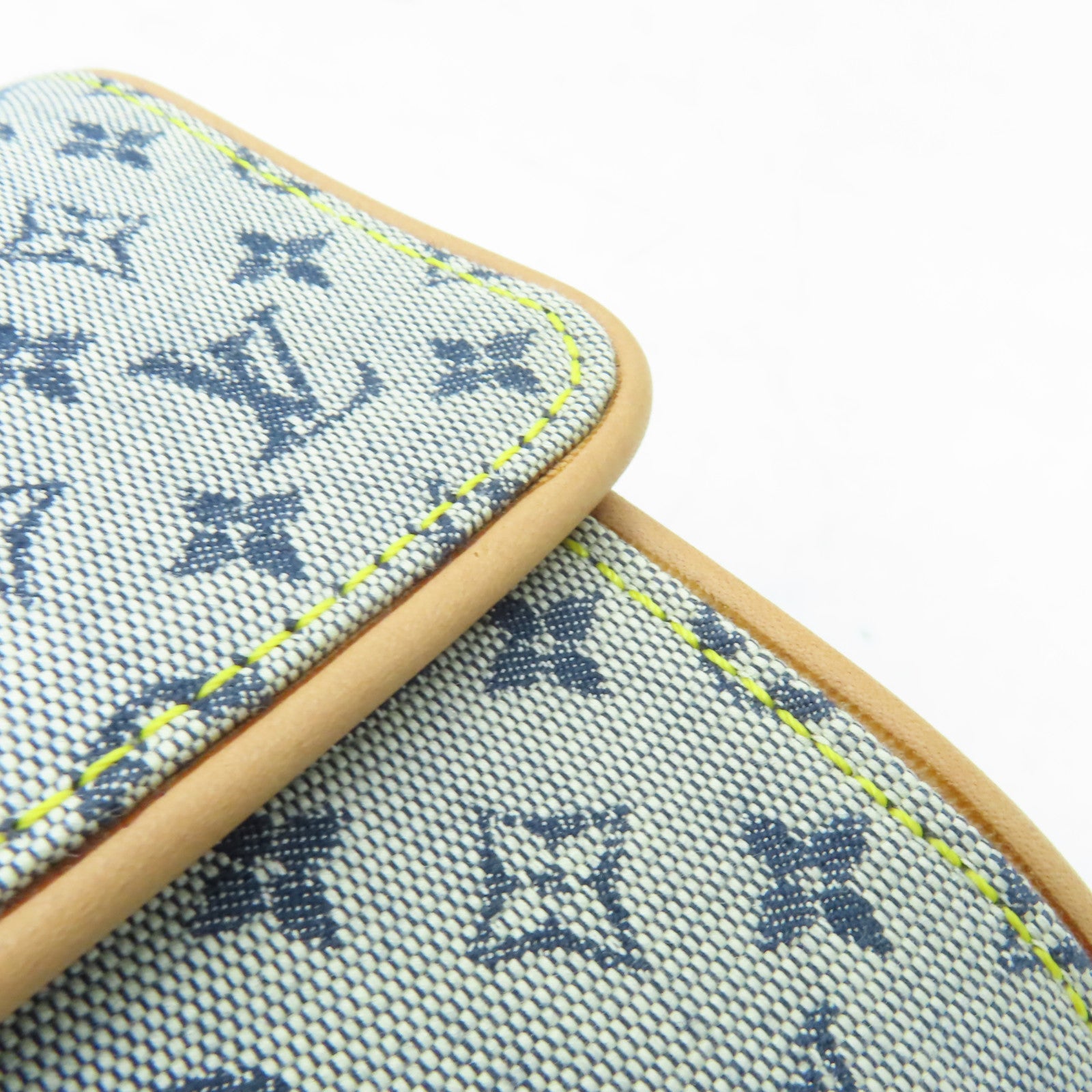 LOUIS VUITTON 【激減優惠】Monogram Mini Camille金扣鏈帶肩背袋藍色