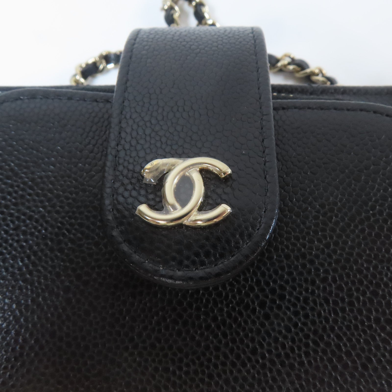 CHANEL 菱格Caviar皮革Business Affinity Phone Holder金扣鏈帶肩背袋黑色