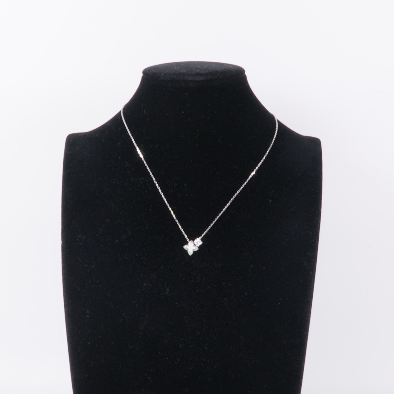 LOUIS VUITTON LV Diamond Double Pendant Necklace Q03000 18K White Gold