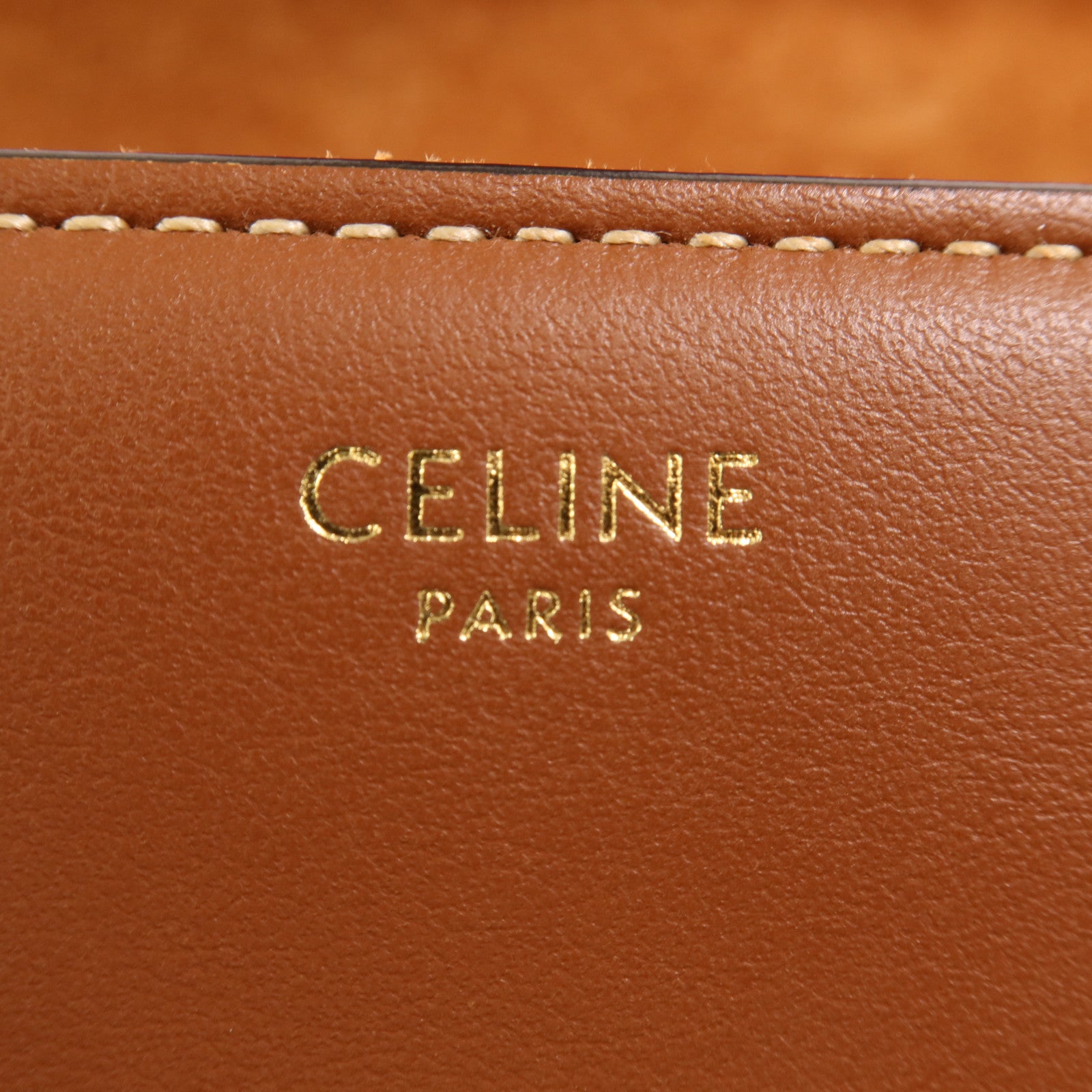 CELINE 牛皮皮革Teen Soft 16金扣肩背袋