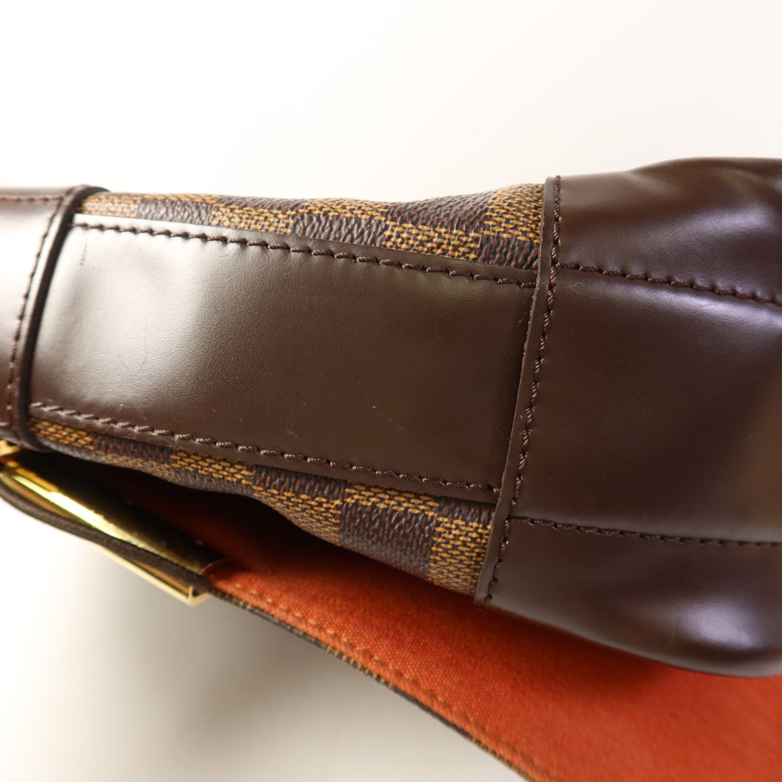 LOUIS VUITTON Damier Bastille金扣肩背袋