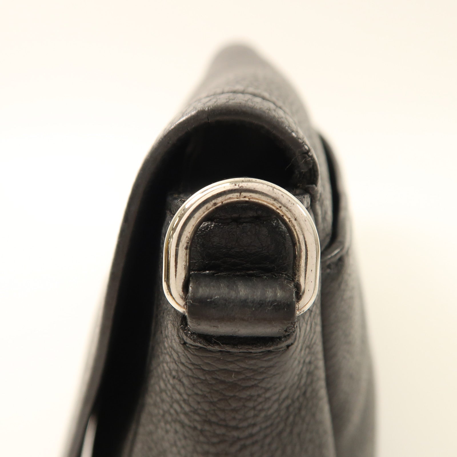 PRADA 牛皮皮革Shoulder Bag銀扣肩背袋