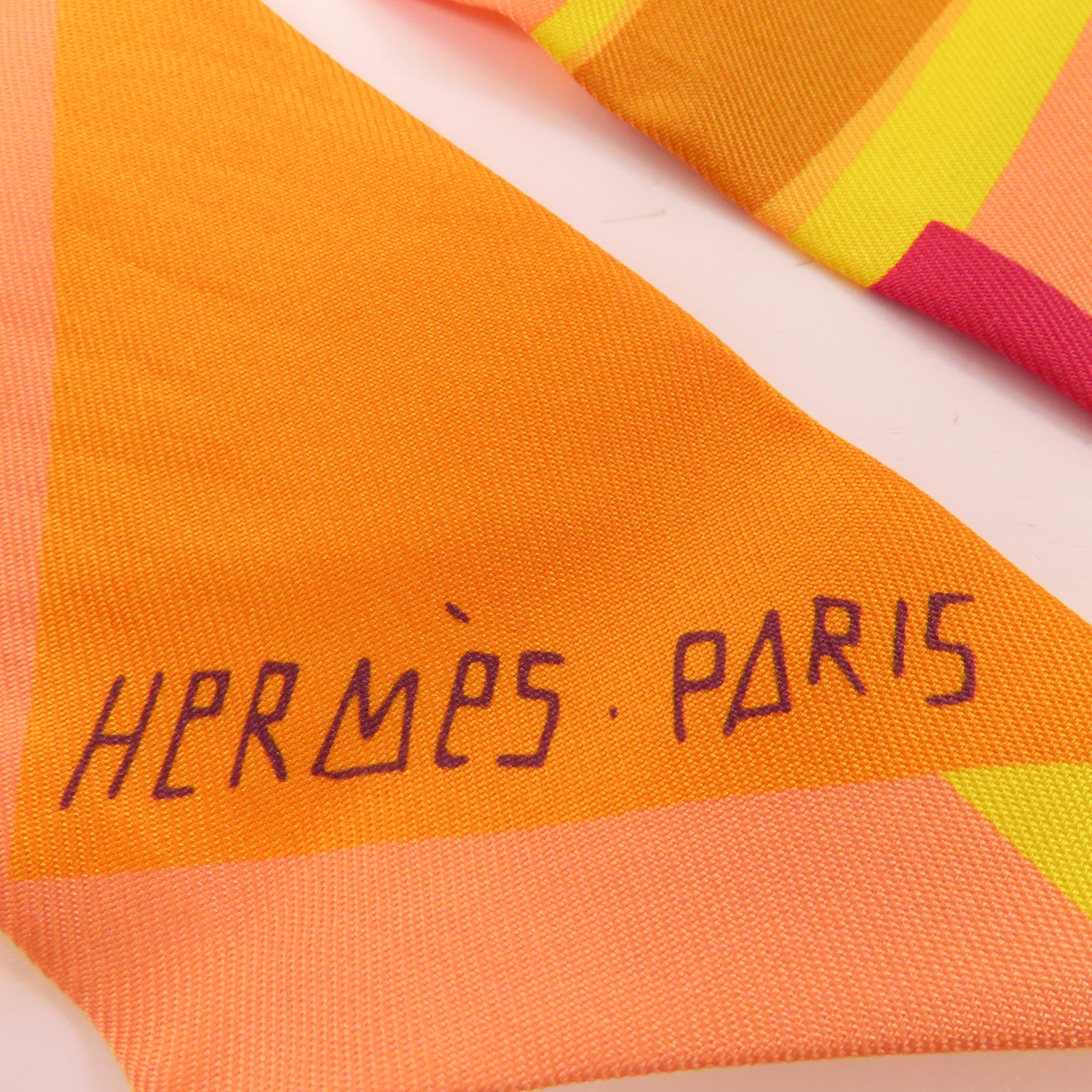 HERMES 絲質Twilly絲巾